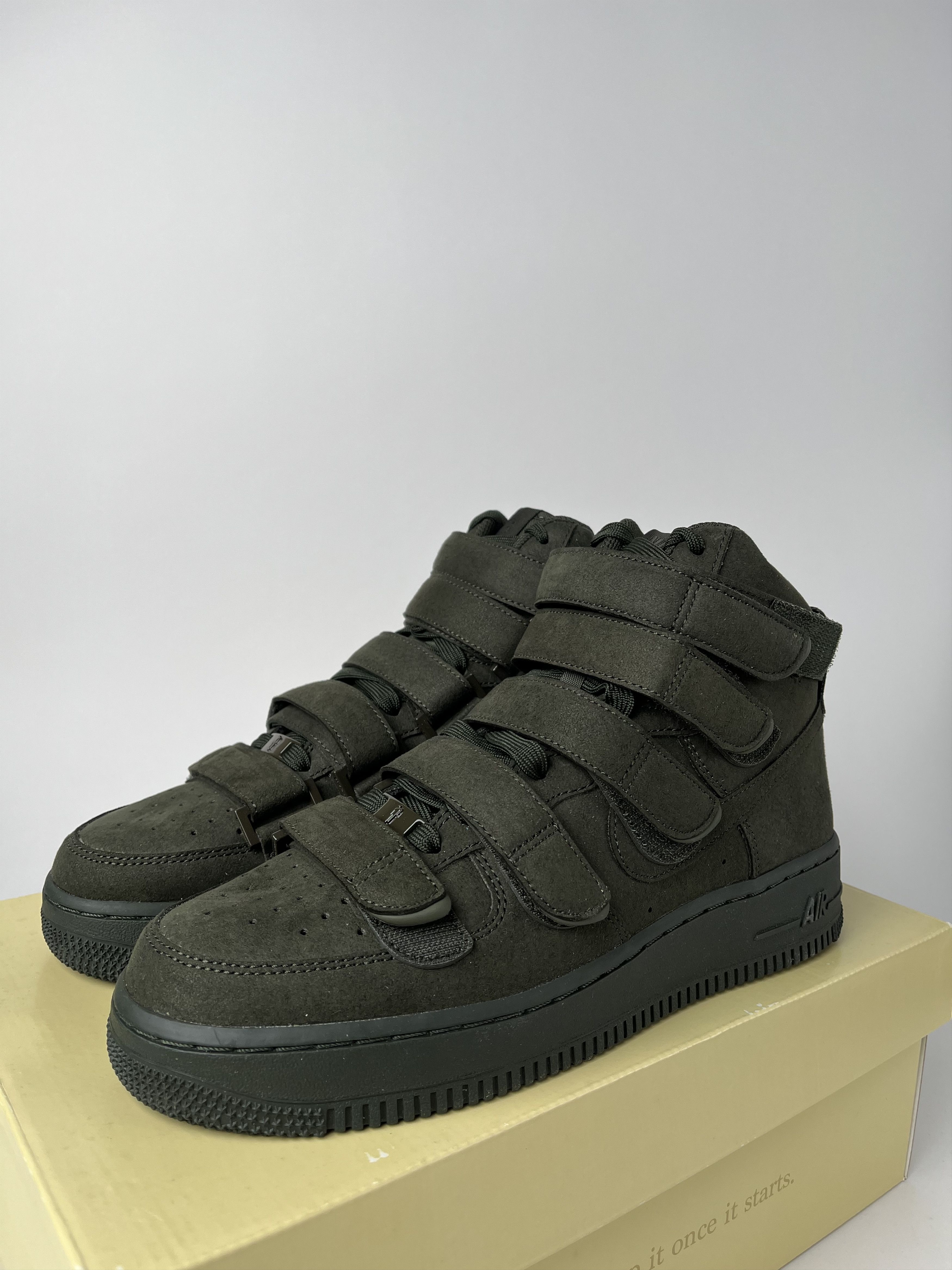 Billie Eilish × Nike High-top sneakers Nike x Billie Eilish Air Force 1 High '07 Size US 8.5 / EU 41-42 - 1 Thumbnail