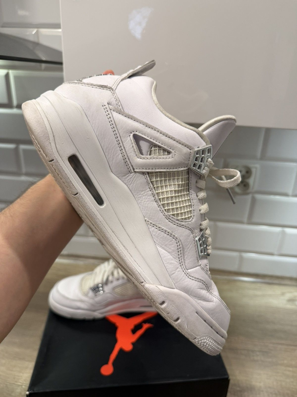 Jordan Brand Jordan 4 Pure Money 2017 Size US 10.5 / EU 43-44 - 9 Thumbnail