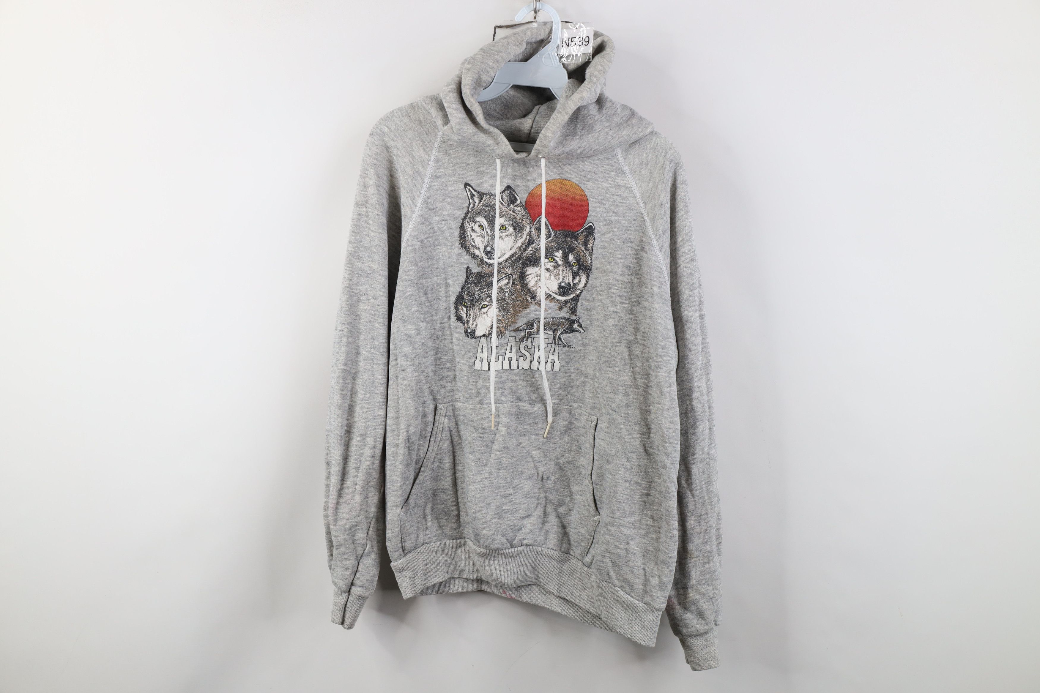 Vintage Vintage 80s Streetwear Alaska Hoodie Sweatshirt Gray USA Size L / US 10 / IT 46 - 1 Thumbnail
