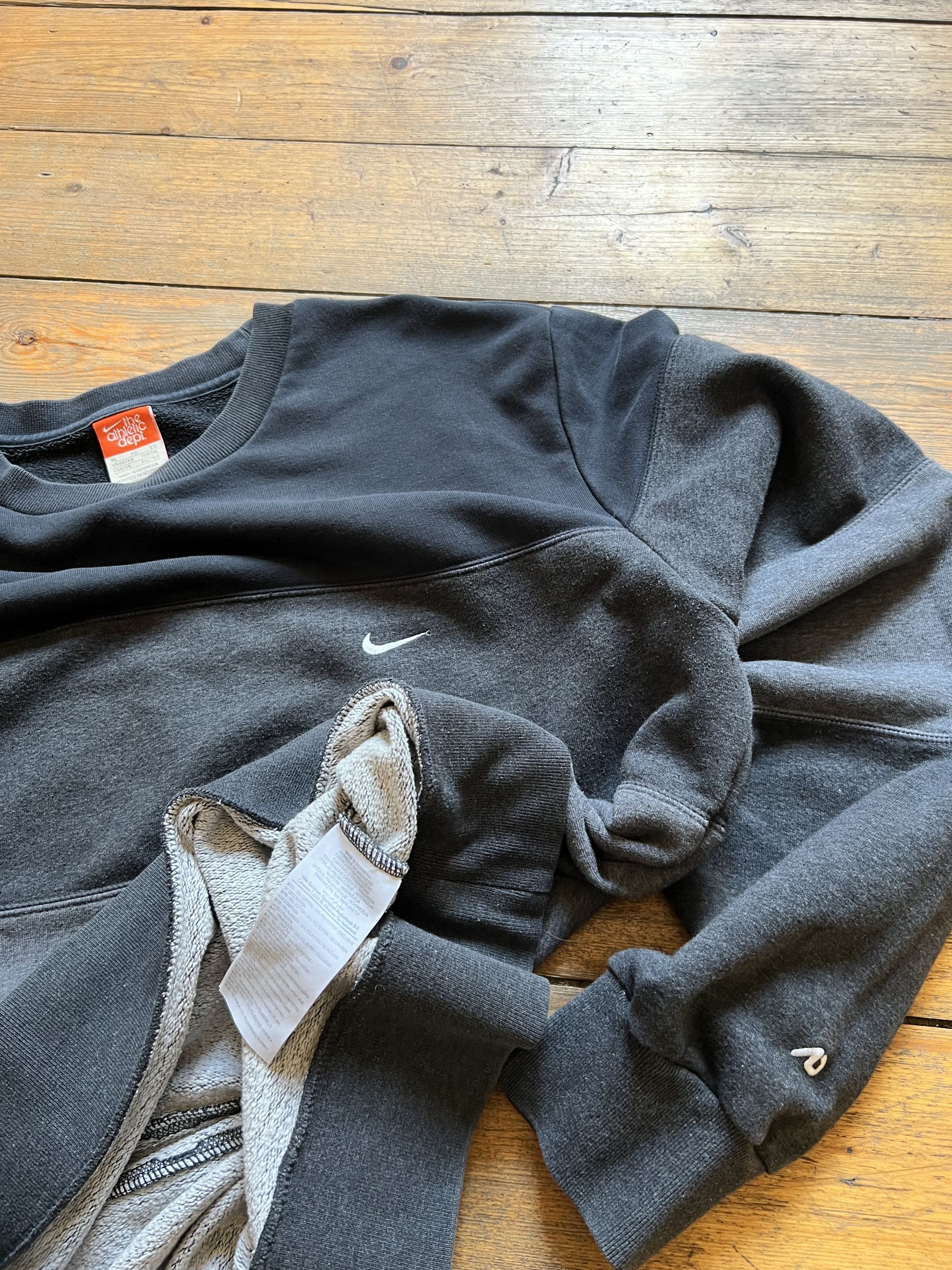 Nike Nike Athletic 2000s Striped Baggie Crewneck Size US XL / EU 56 / 4 - 3 Thumbnail