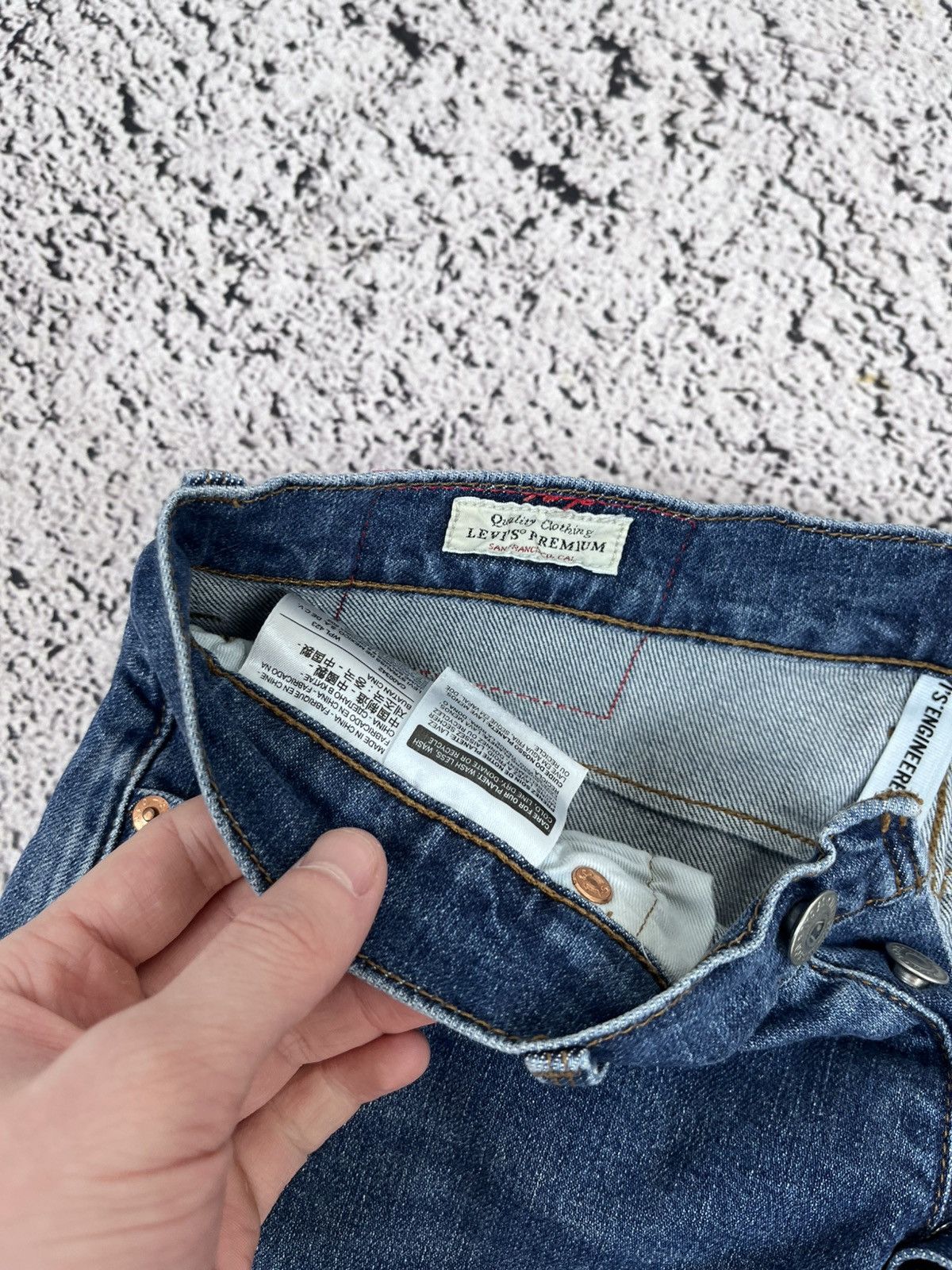 Levi's Vintage Levi's Engineered Vintage Twisted Jeans Size 29 Size US 29 - 6 Thumbnail