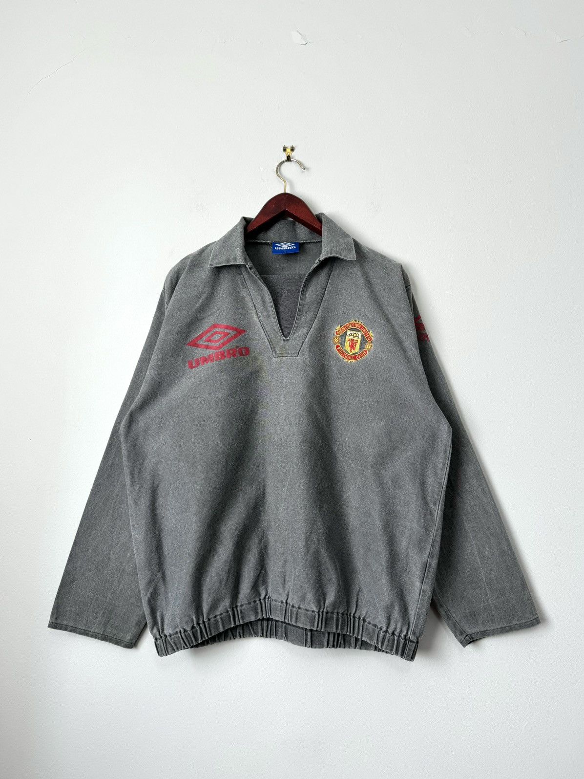 Vintage Manchester United 1994 - 95 Umbro Training Top 