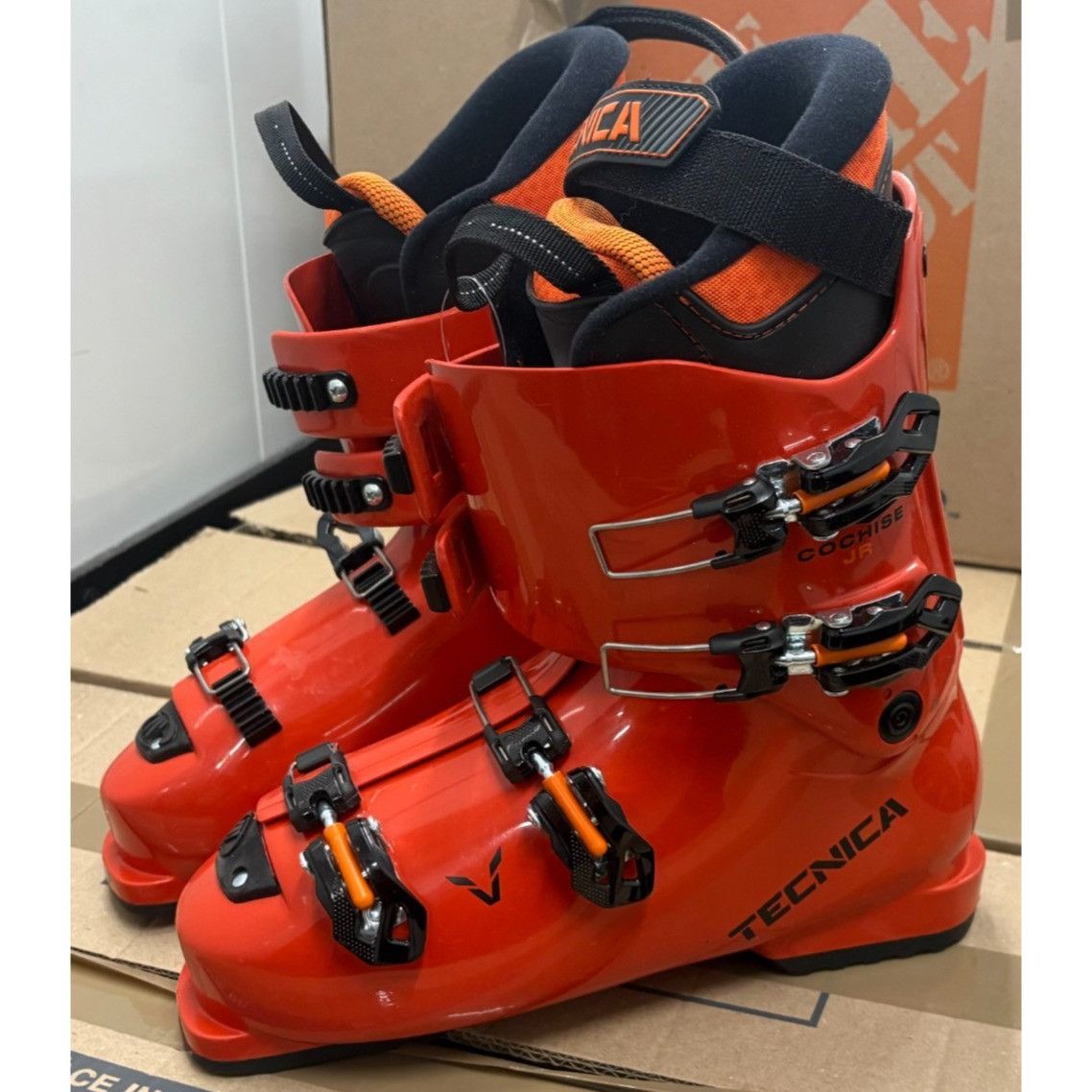 Tecnica Cochise JR Ski Boots size 27.5 Mens 9.5 Womens 10.5