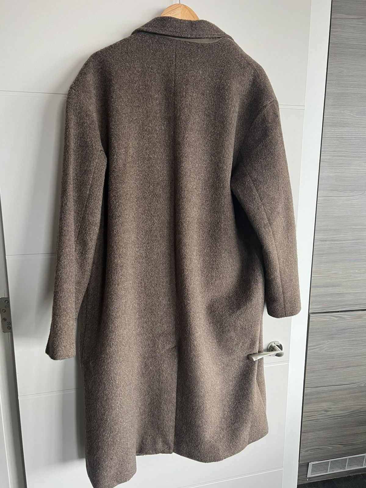 Weekday Weekday Unisex Albin wool blend overcoat in mole Size S / US 4 / IT 40 - 4 Thumbnail
