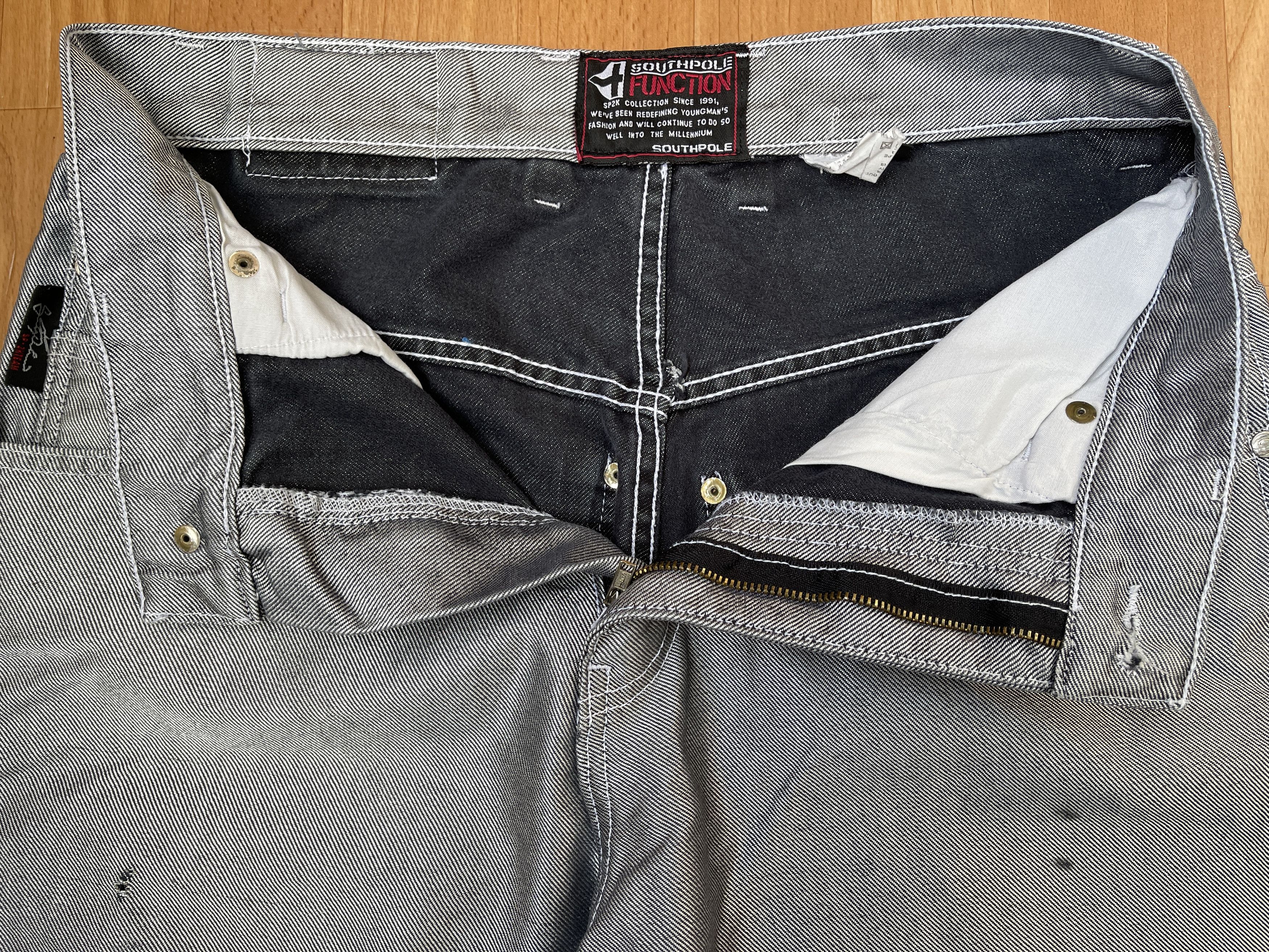Southpole Southpole jeans, shiny gray silver vintage baggy, 90s Y2K 30 Size US 30 / EU 46 - 15 Thumbnail