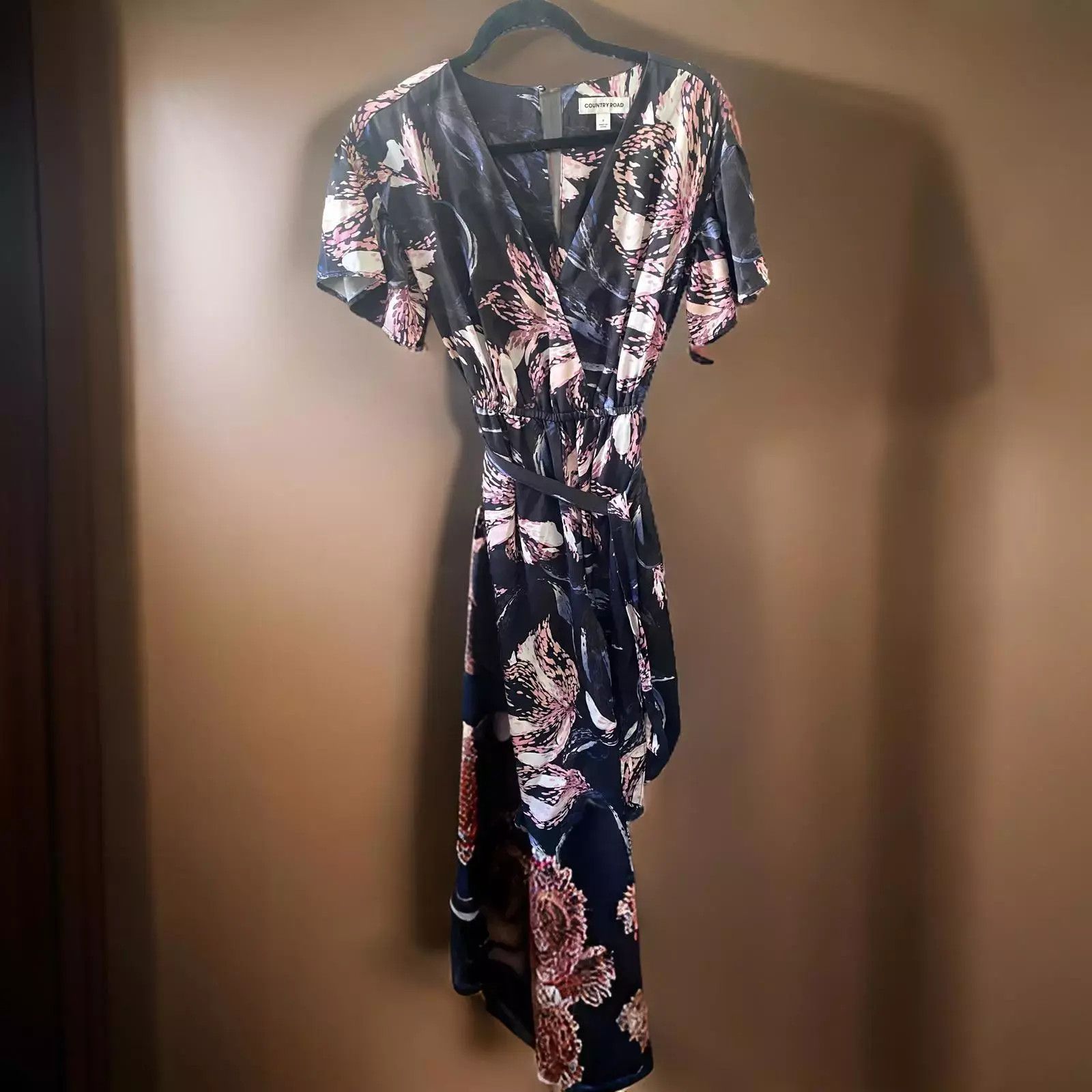 Country Road COUNTRY ROAD Women's Black Long Sleeve Wrap Dress Size 6 Midi V-Neck Size S / US 4 / IT 40 - 1 Thumbnail