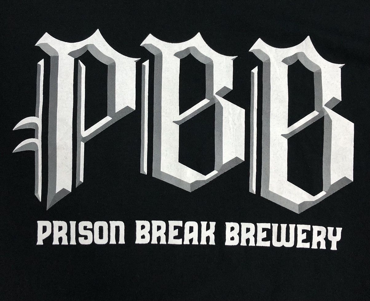 Vintage Vintage PBB Prison Break Brewery T-Shirt Size US XL / EU 56 / 4 - 3 Thumbnail