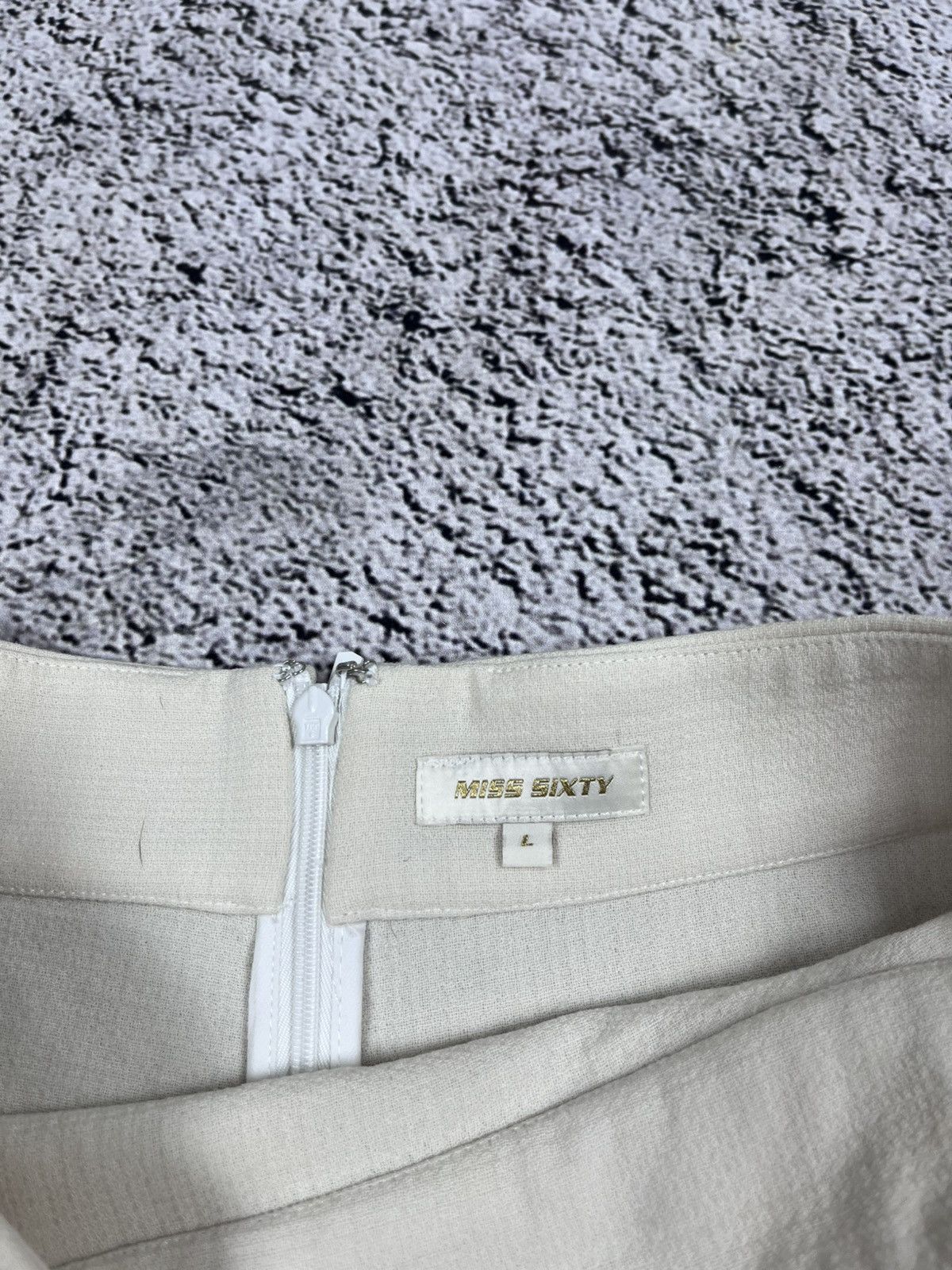 Miss Sixty Vintage Miss Sixty Cream Midi Skirt size L Size 32" / US 10 / IT 46 - 3 Thumbnail
