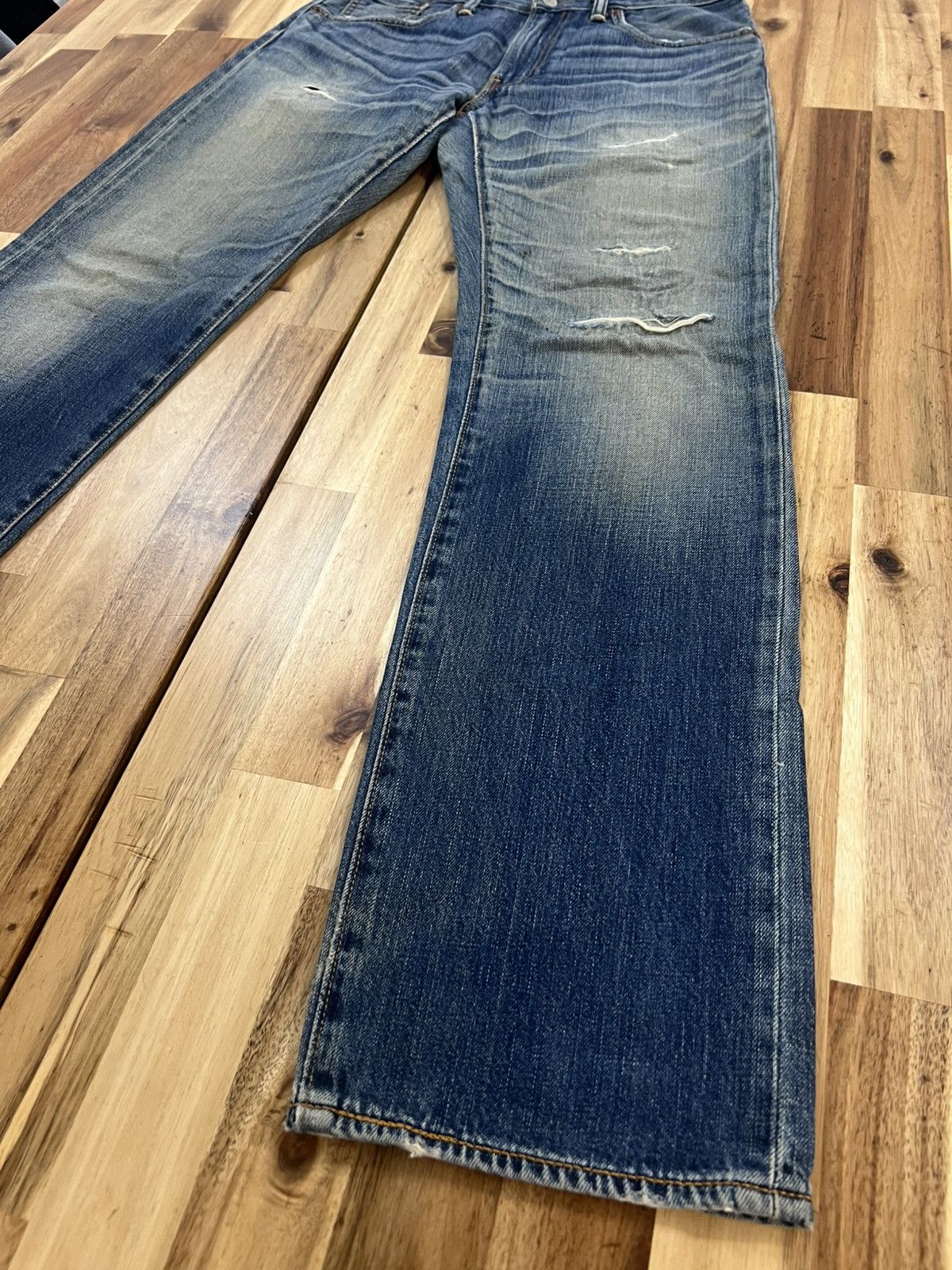Levi's Vintage Levis 502 Distressed Denim Jeans Size US 31 - 1 Thumbnail