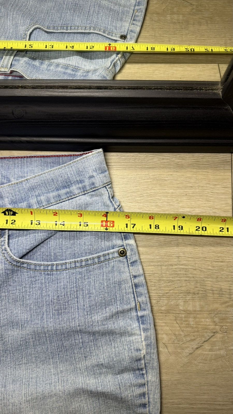 Other Y2K 2000s Light Wash Embroidered Swan Flared Selvedge Denim Size 32" / US 10 / IT 46 - 7 Thumbnail