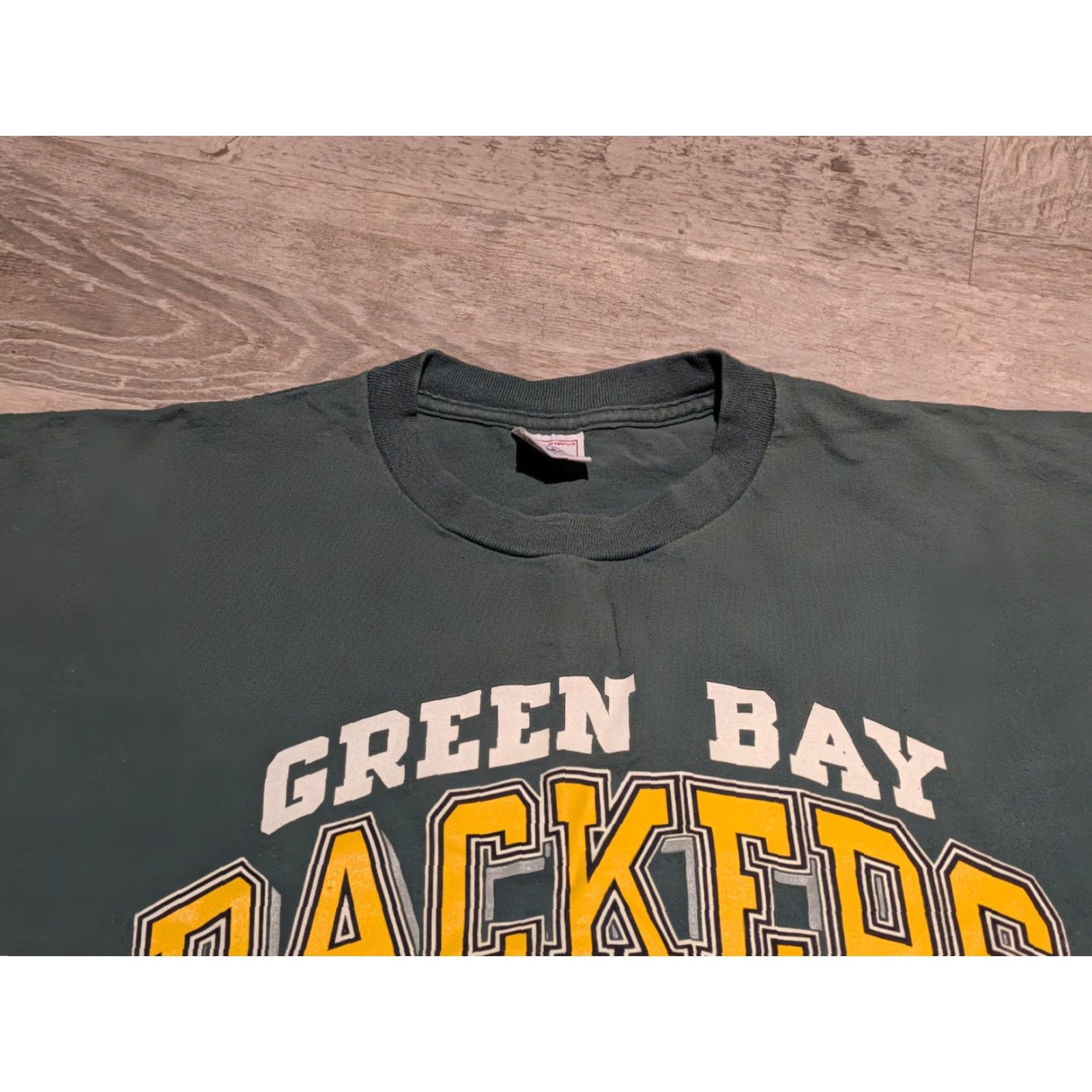 Delta VINTAGE Green Bay Packers Tee Shirt Main Selling Point: Spellout Logo T-Shirt XL Men 1990s Green USA Packers Single Stitch N/A Size US XL / EU 56 / 4 - 4 Thumbnail