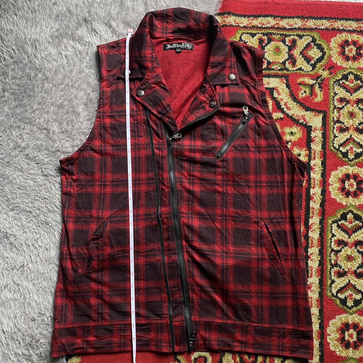 In The Attic × Japanese Brand 🔥SALE🔥 In The attic double collar punk vest Size US M / EU 48-50 / 2 - 9 Thumbnail