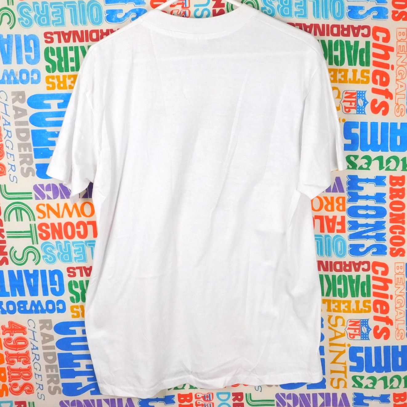 Hanes 80s WAVM 91.7 Radio T Shirt Size XL Keith Haring Styled Size US XL / EU 56 / 4 - 2 Thumbnail