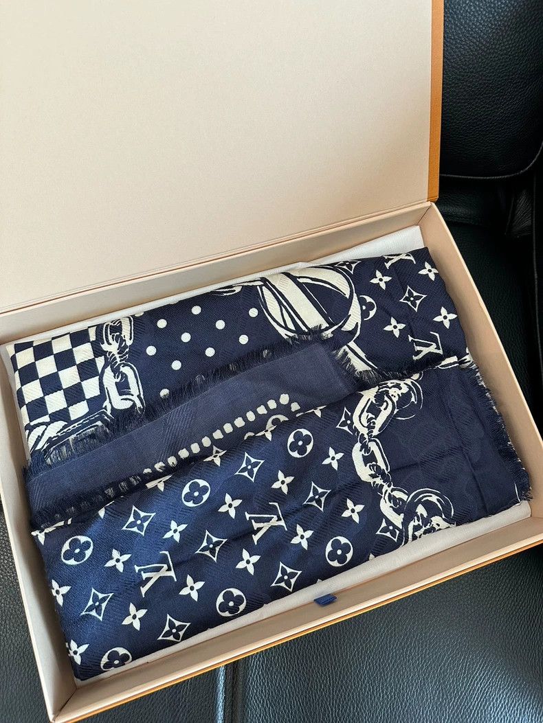 Louis Vuitton Louis Vuitton scarf Size ONE SIZE - 1 Thumbnail
