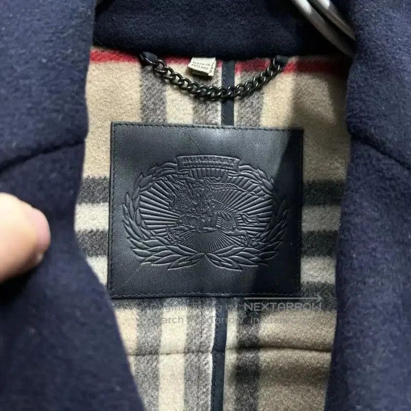 Burberry Burberry M Mid. Size US M / EU 48-50 / 2 - 3 Thumbnail