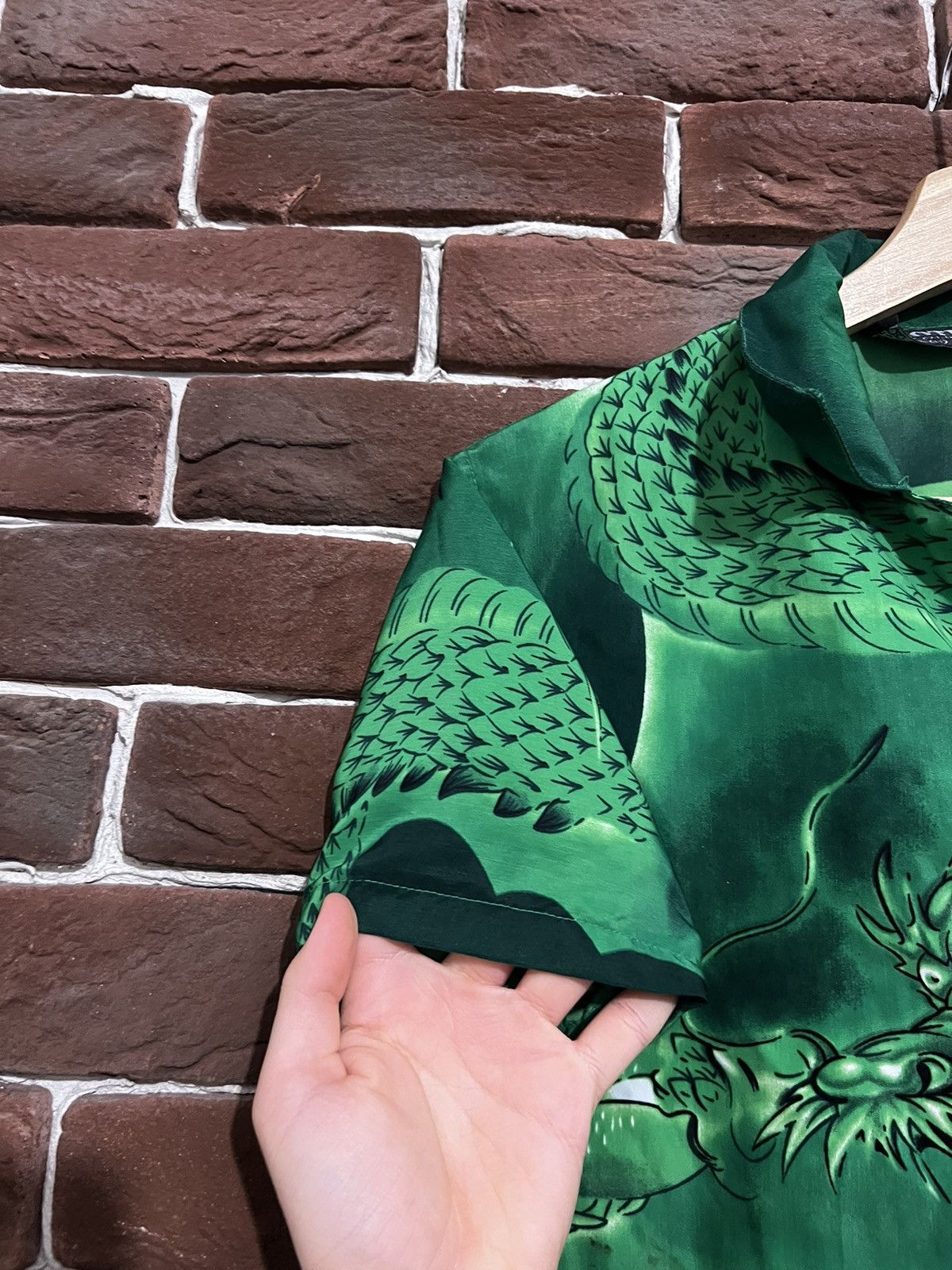 Japanese Brand Vintage Y2k Dragon Flames Drip Button Up Shirt Lik Prada Y2k Size S / US 4 / IT 40 - 4 Thumbnail