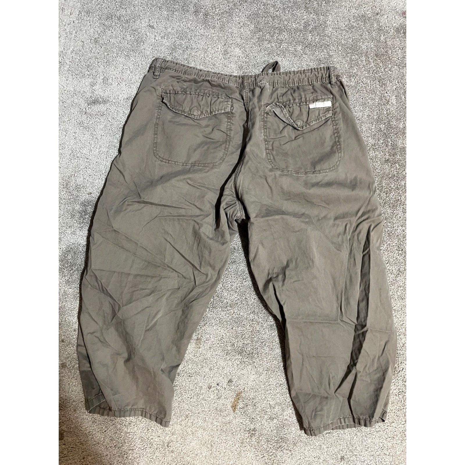 Calvin Klein Calvin Klein Jeans Women 16 Brown Solid Straight Leg Capri Fit Denim 24 in Inseam Regular Size 16 Womens Straight Size 38" / US 16 / IT 52 - 4 Thumbnail