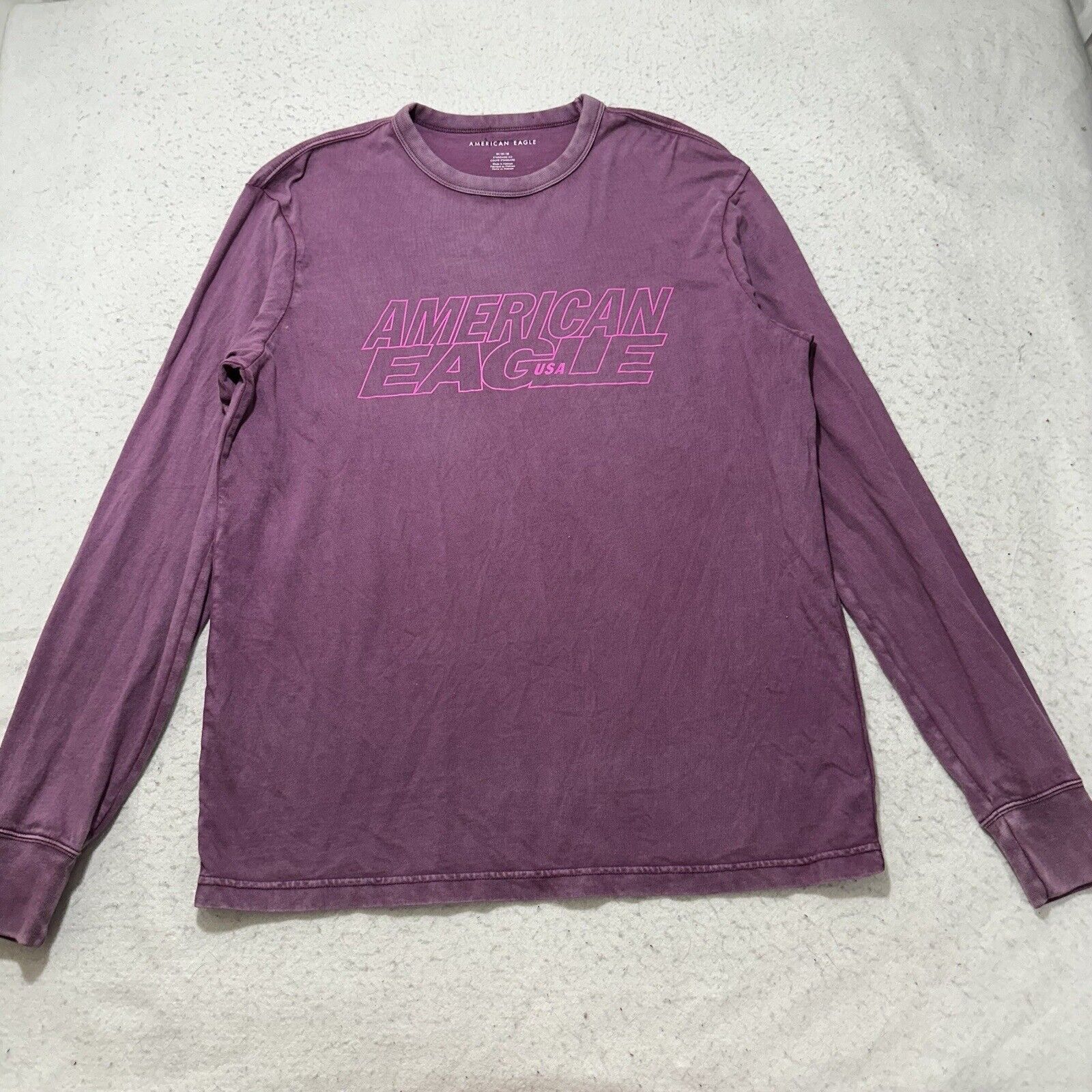 American Eagle Outfitters American Eagle Medium Purple Distressed Graphic T Shirt Logo Size US M / EU 48-50 / 2 - 1 Thumbnail