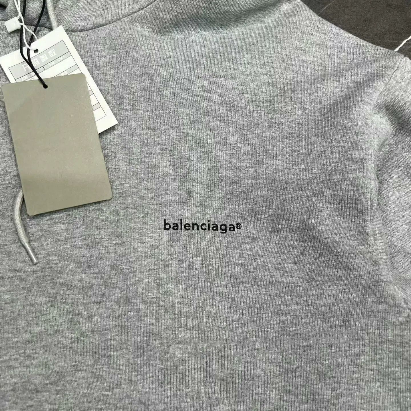 Balenciaga balenciaga logo hoodie in gray size small. Size US S / EU 44-46 / 1 - 3 Thumbnail
