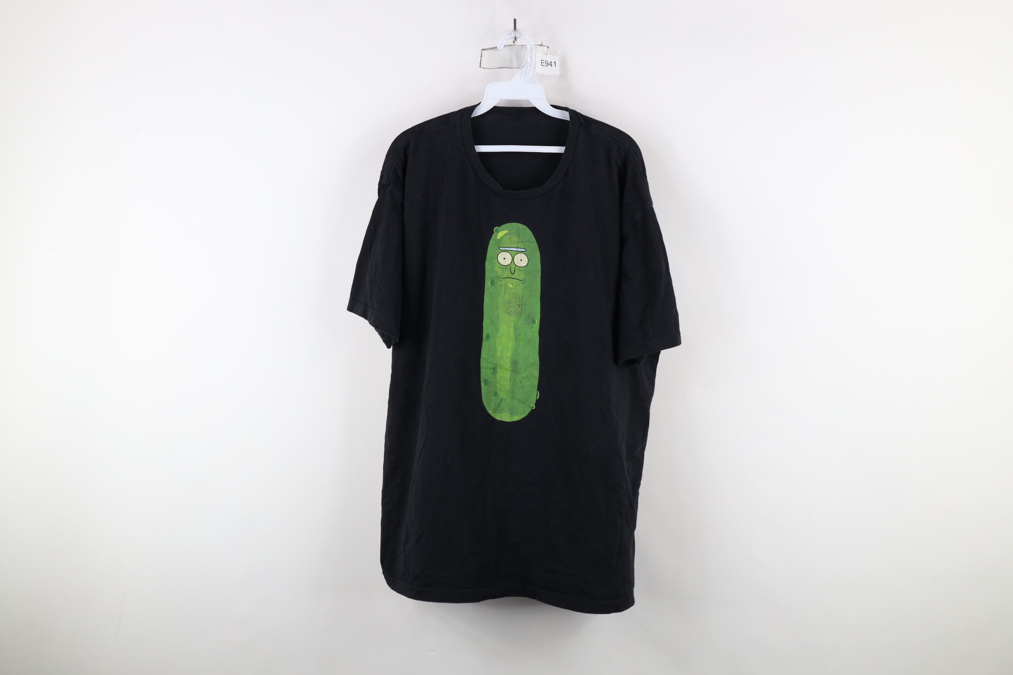 Vintage Vintage Y2K Rick and Morty Pickle Short Sleeve T-Shirt Black Size US XXL / EU 58 / 5 - 1 Thumbnail