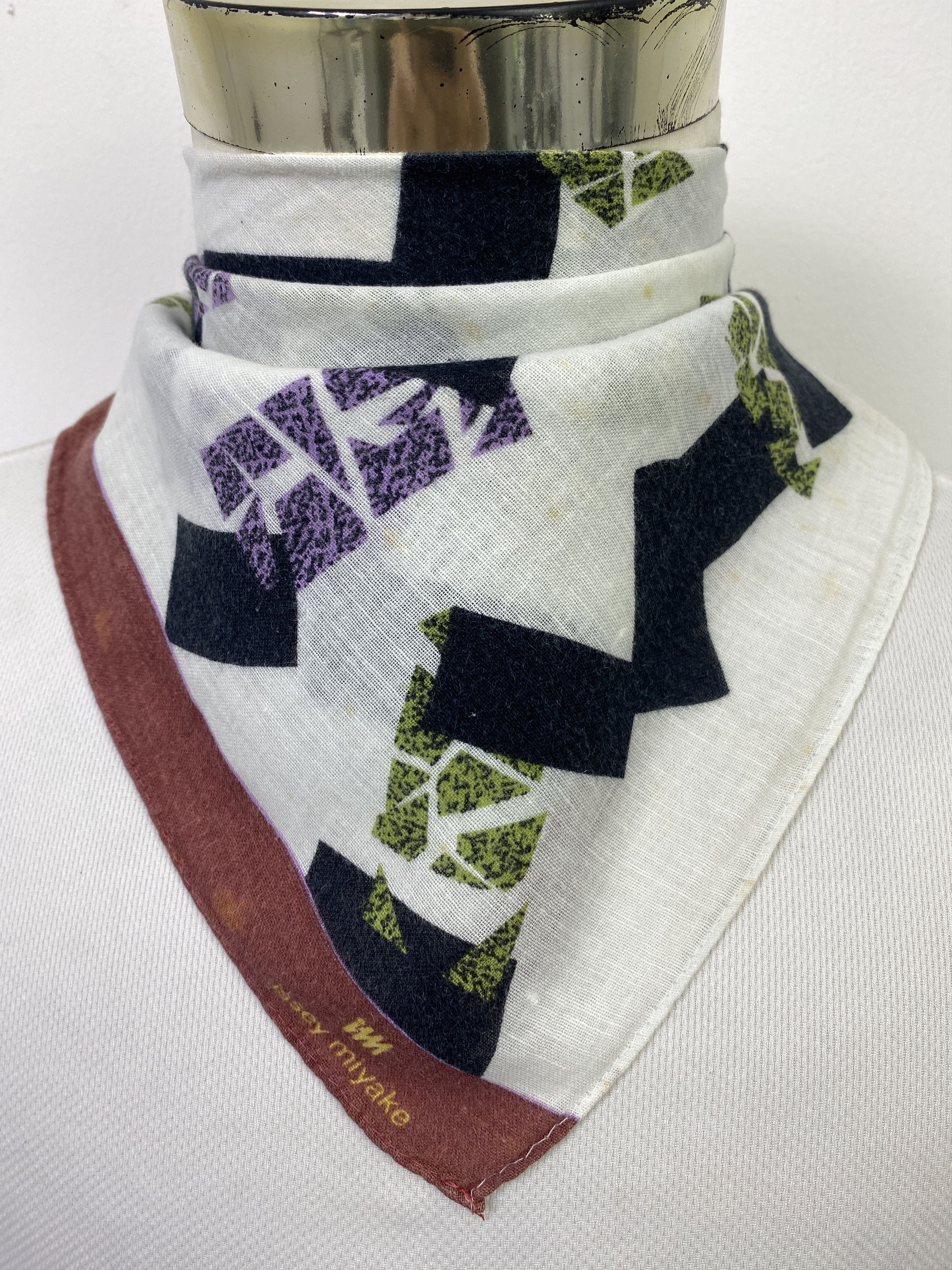 Issey Miyake Vintage Issey Miyake Handkerchief / Neckerchief KT0082 Size ONE SIZE - 1 Thumbnail