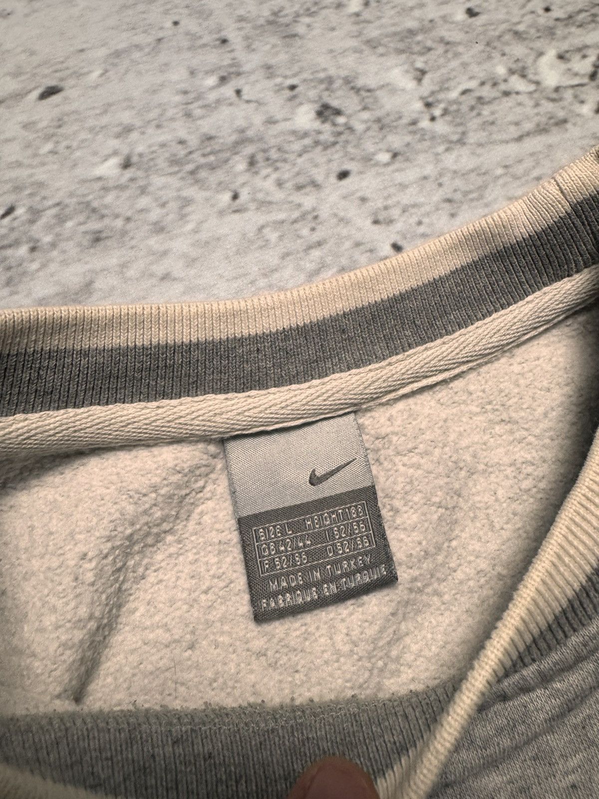 Nike × Vintage NIKE VINTAGE CENTER LOGO OVERSIZE BOXY SWEATSHIRT Size US L / EU 52-54 / 3 - 6 Thumbnail