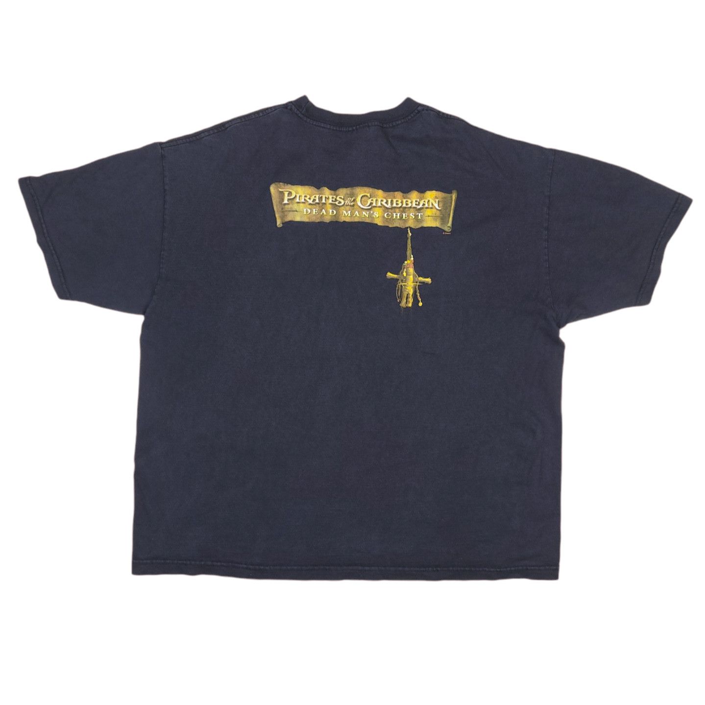 Disney × Vintage Vintage 2006 Pirates of the Caribbean Dead Man's Chest TEE Size US XL / EU 56 / 4 - 3 Thumbnail