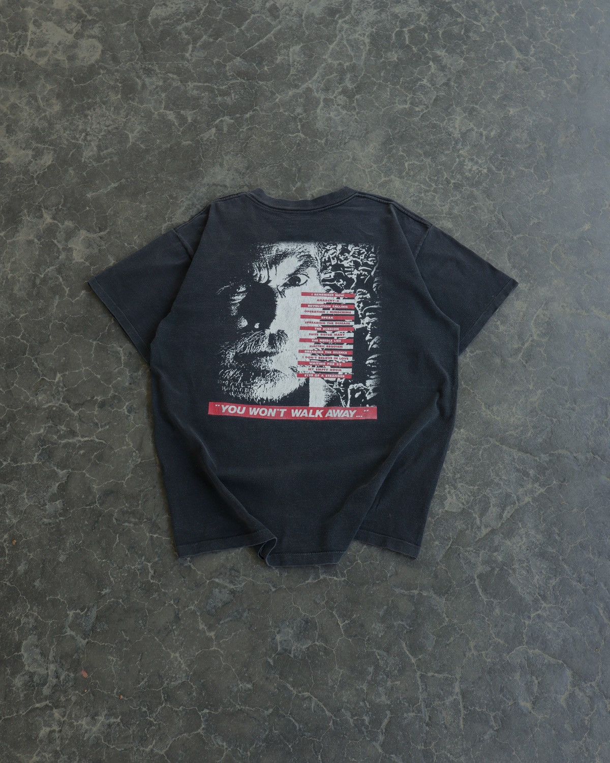 Vintage Vintage 90s Queensyrche Operation Mindcrime Archive Band Tee Size US L / EU 52-54 / 3 - 7 Thumbnail