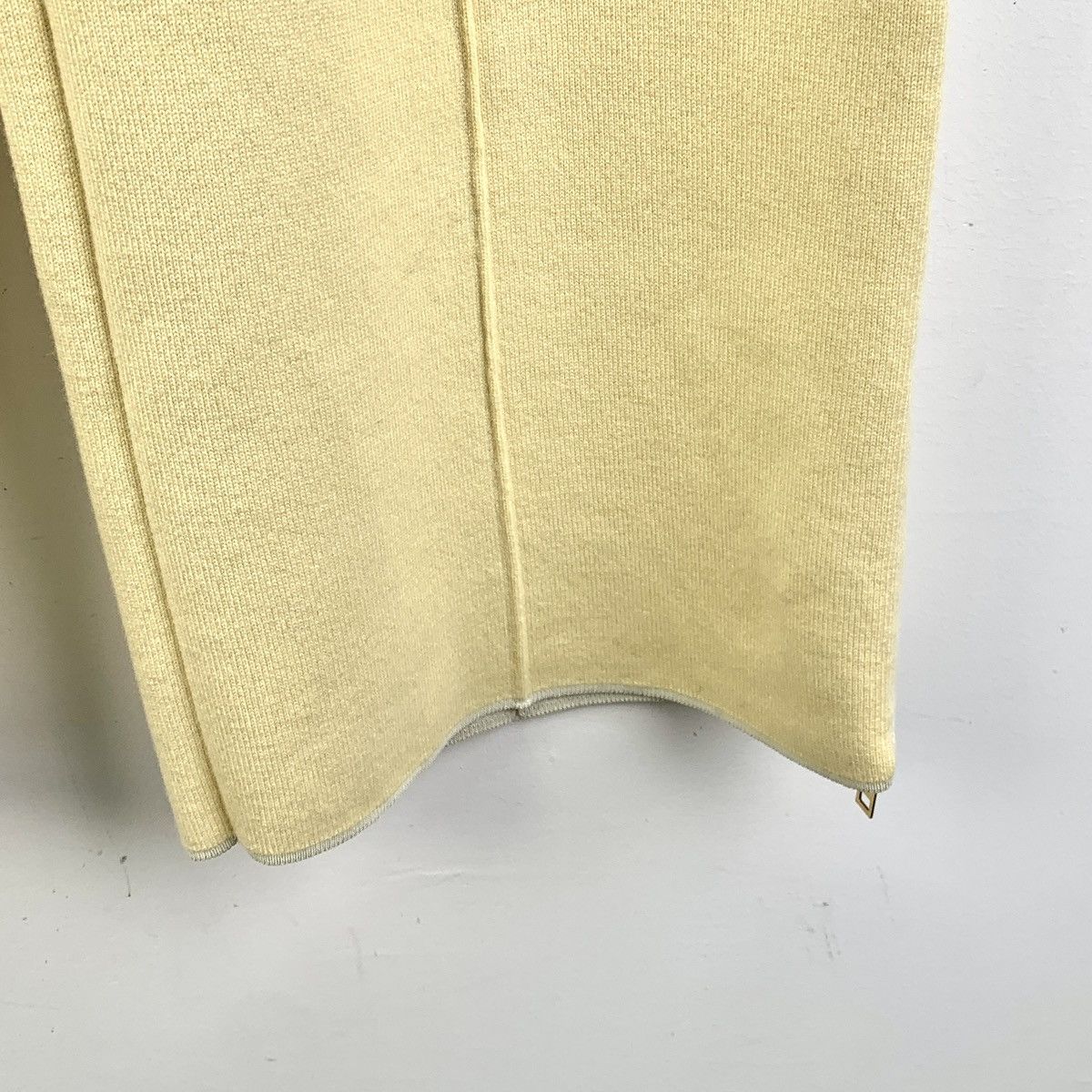 Louis Vuitton Louis Vuitton Wool & Cashmere Blend Knit Casual Pants K26WX Size 27" / US 4 / IT 40 - 4 Thumbnail