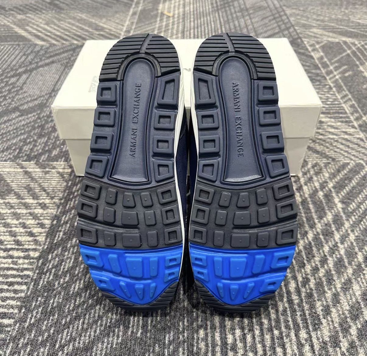 Armani Armani Low Top Sneakers J42 Size US 9.5 / EU 42-43 - 6 Thumbnail