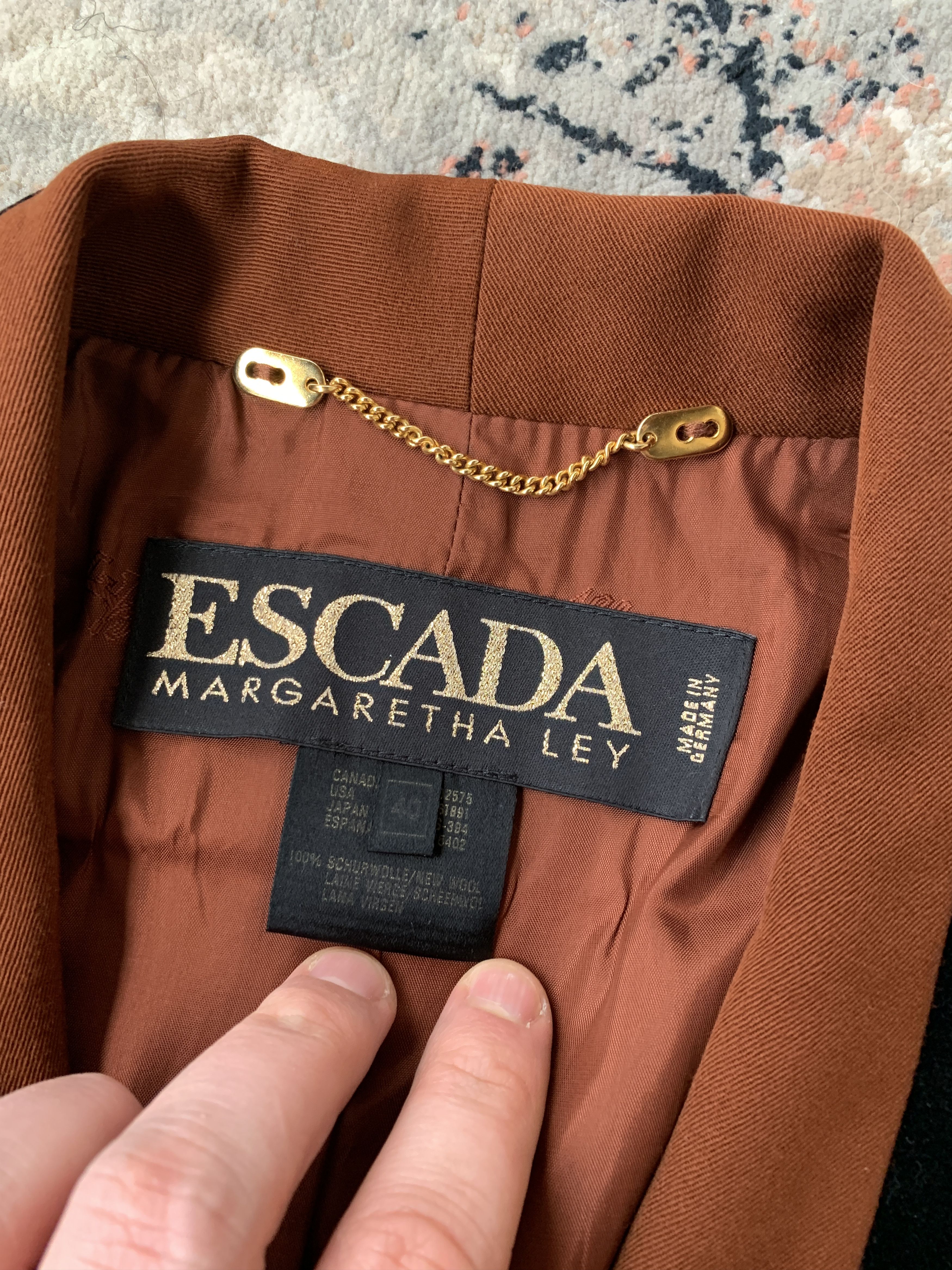 Escada Vintage Escada Blazer & Skirt Size S / US 4 / IT 40 - 6 Thumbnail