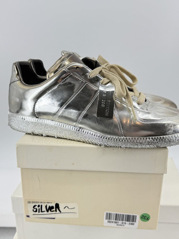 Maison Margiela Limited Edition 75/200 GAT Low Size US 9 / EU 42 - 10 Thumbnail