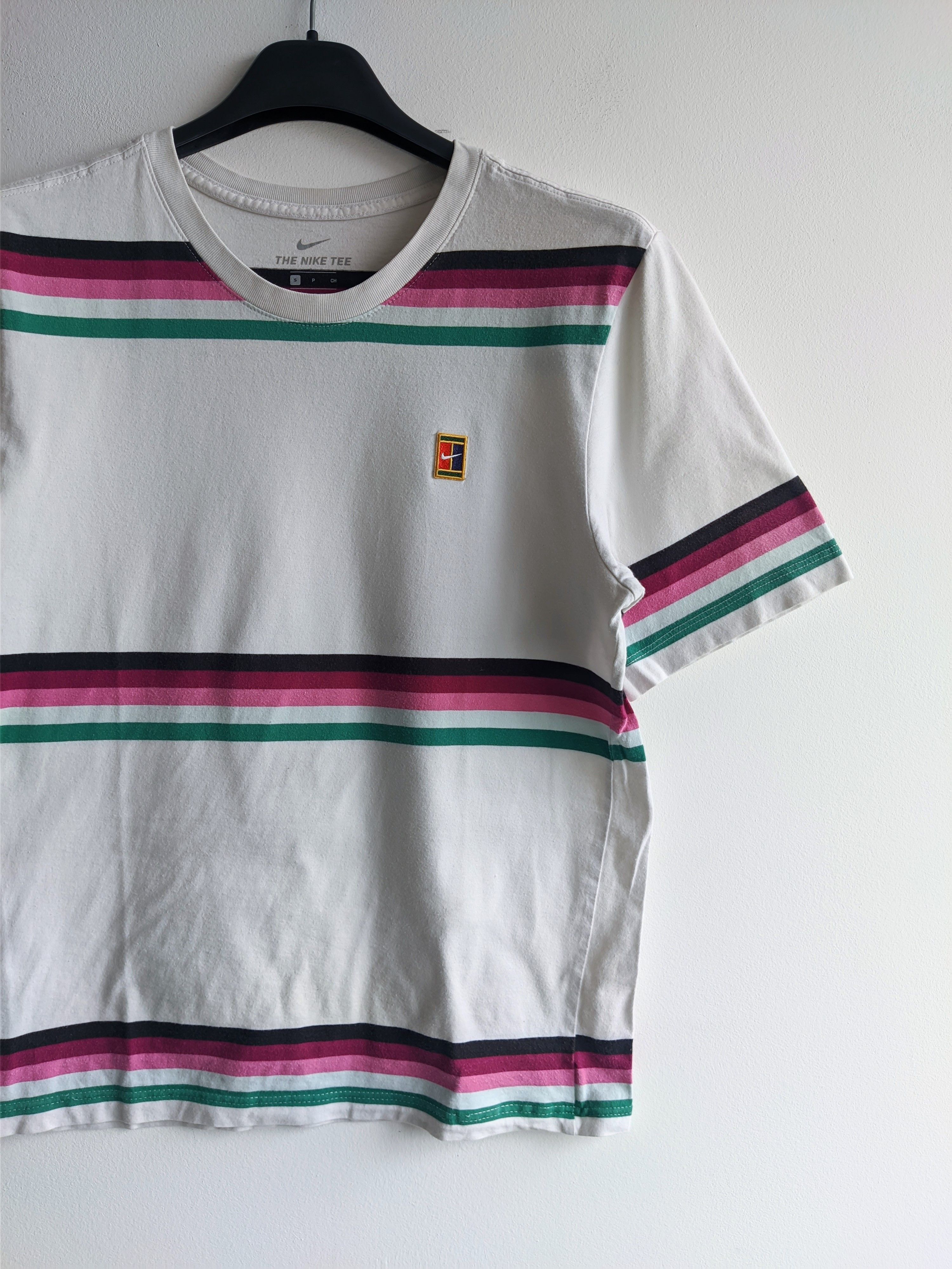 Nike Vintage nike tshirt court striped y2k Size US S / EU 44-46 / 1 - 5 Thumbnail