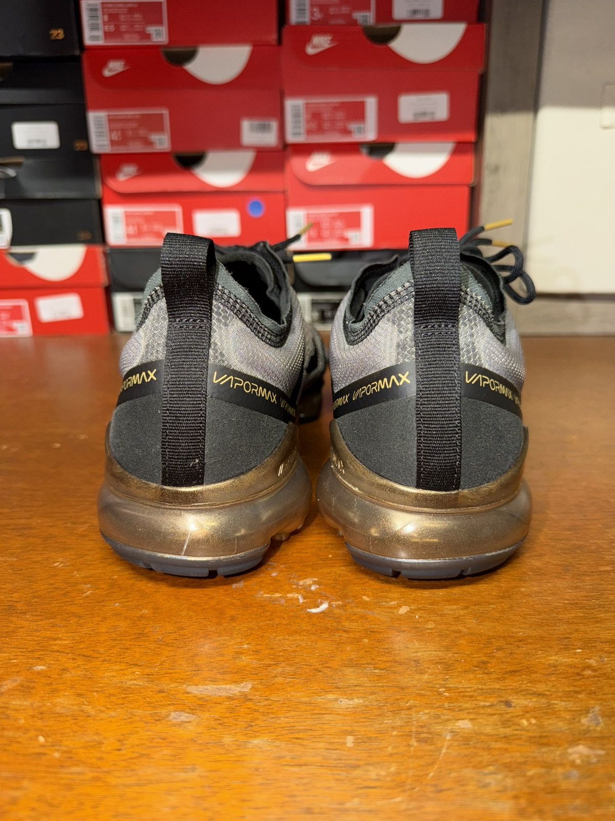 Nike Nike Air VaporMax 2019 Black Gold size 14 Size US 14 / EU 47 - 6 Thumbnail