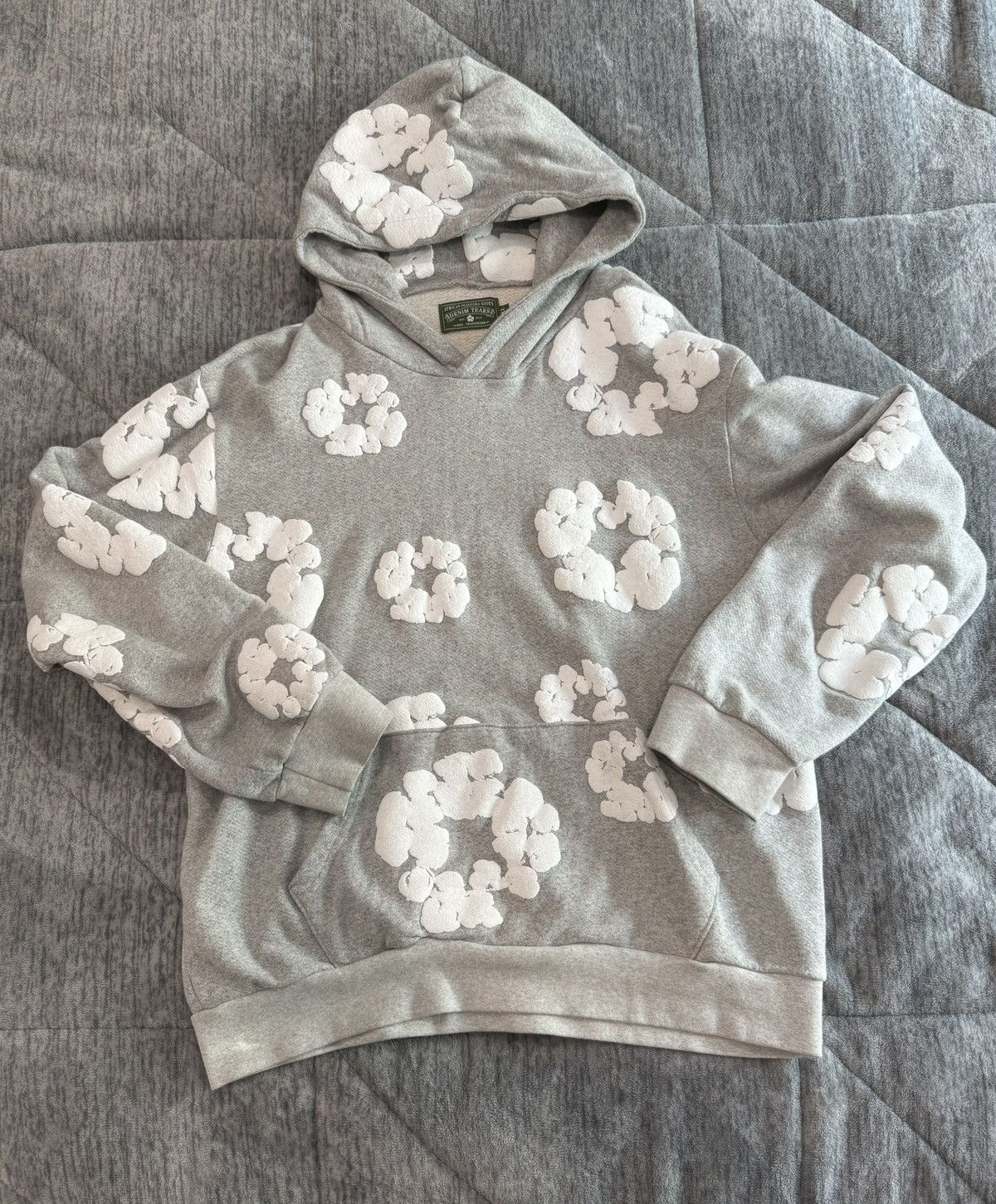 DENIM TEARS Denim Tears Cotton Wreath Hoodie Size US XL / EU 56 / 4 - 1 Thumbnail