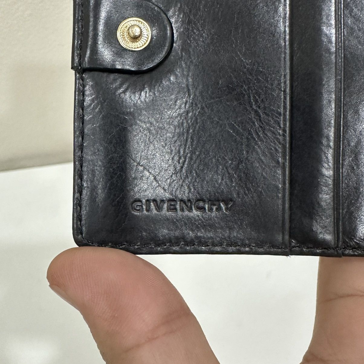 Givenchy ‼️YES‼️ GIVENCHY BIFOLD LEATHER WALLET Size ONE SIZE - 6 Thumbnail