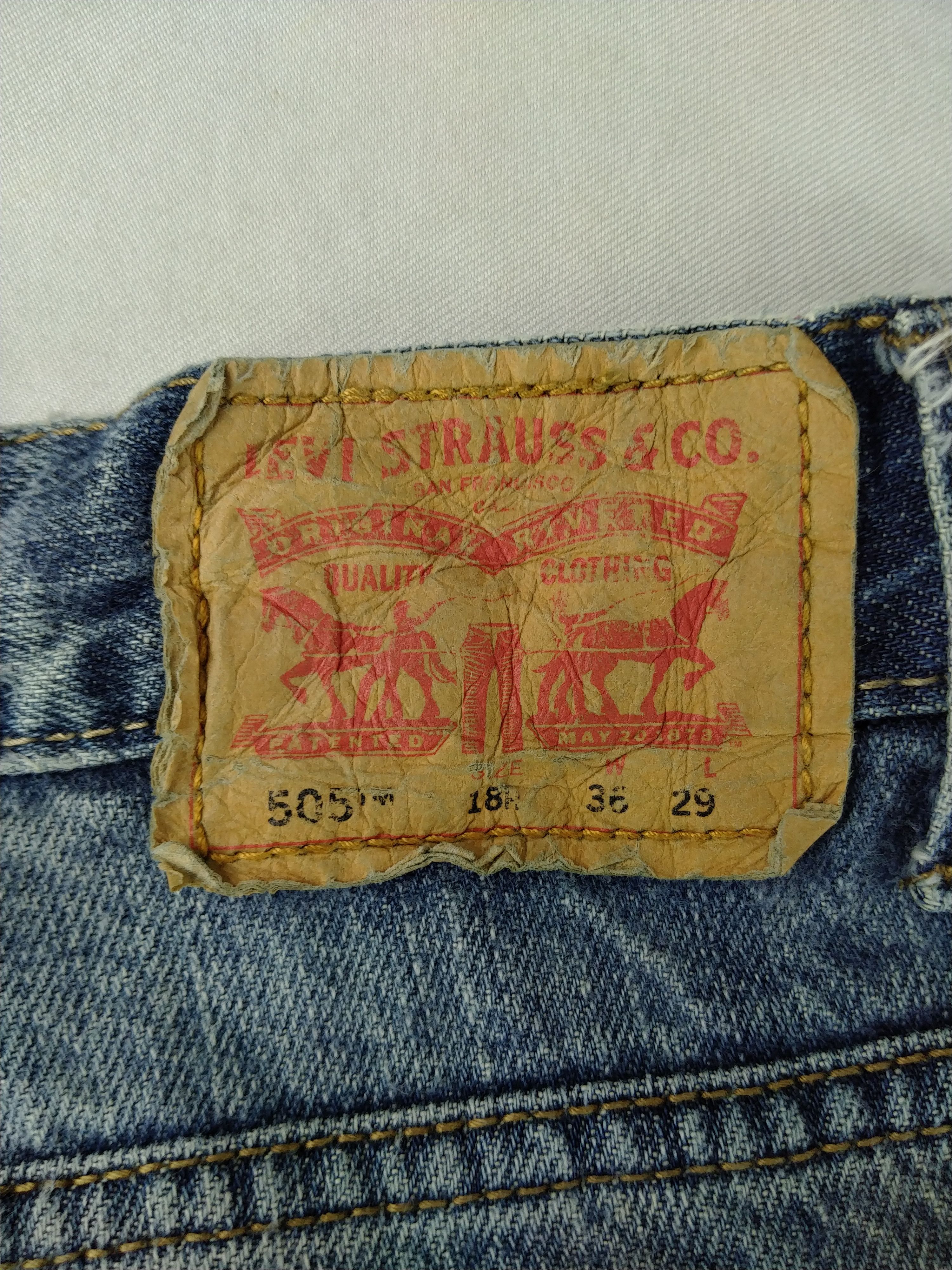Levi's Vintage Levi's 505 Straight Distressed Denim 37x28 -JN158 Size US 37 - 14 Thumbnail