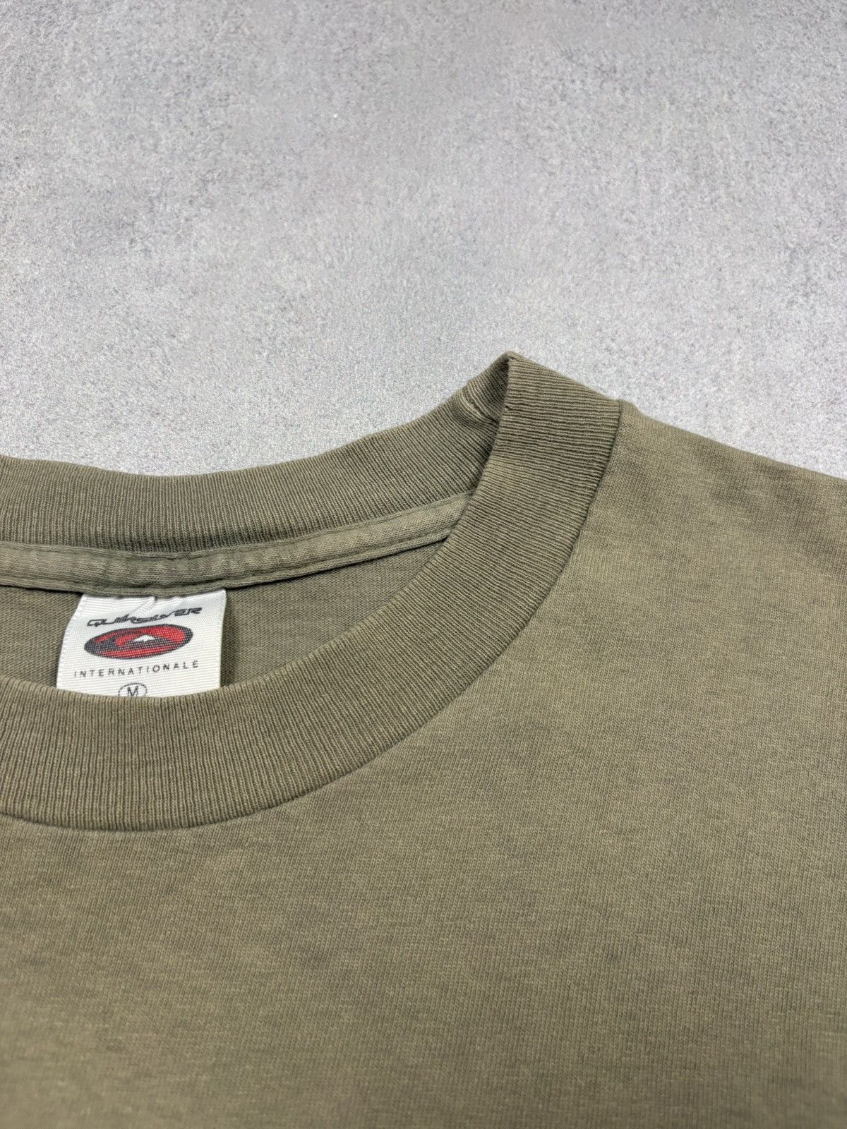 Quicksilver Vintage Faded 90s Quiksilver Big Logo Graphic T-Shirt USA M Size US M / EU 48-50 / 2 - 17 Thumbnail