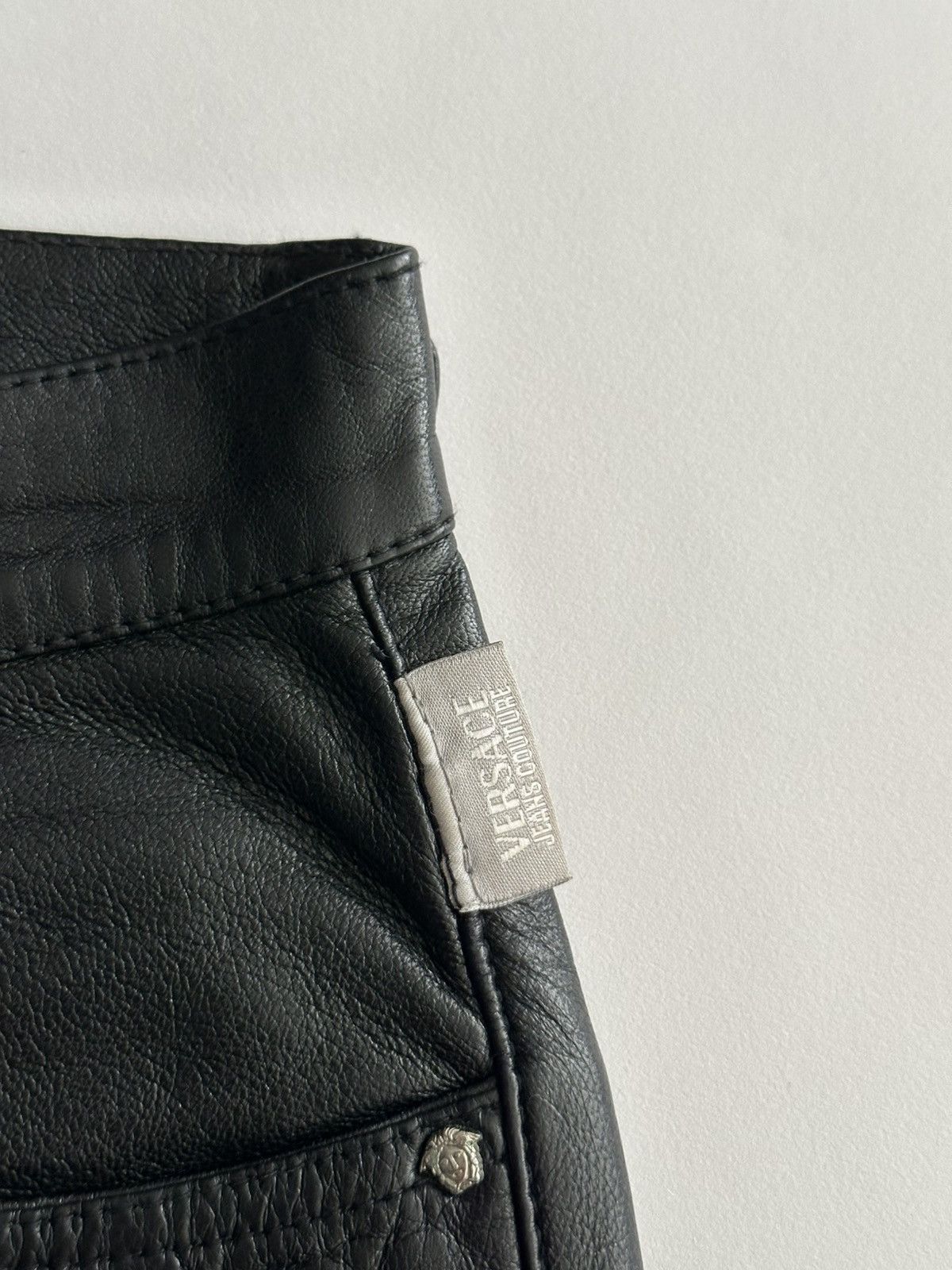 Versace Versace 2000’s Leather Pants Size US 30 / EU 46 - 10 Thumbnail
