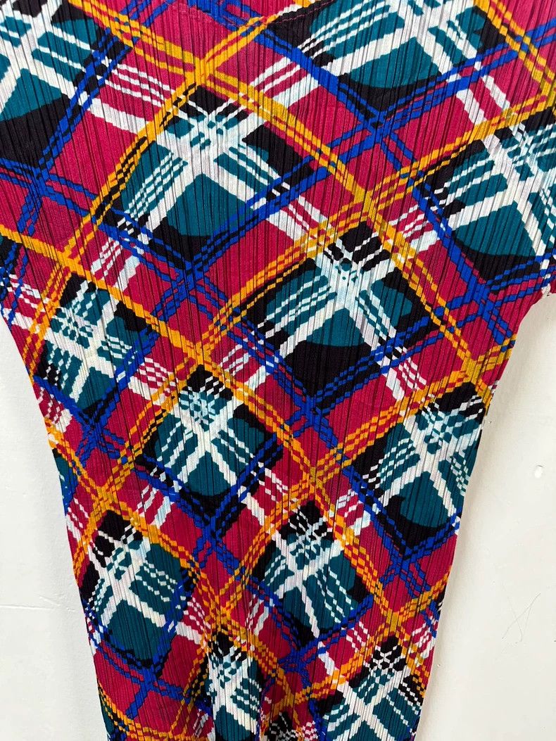 Issey Miyake issey miyake size 3 Color plaid pleated short sleeve 2504- Size M / US 6-8 / IT 42-44 - 5 Thumbnail
