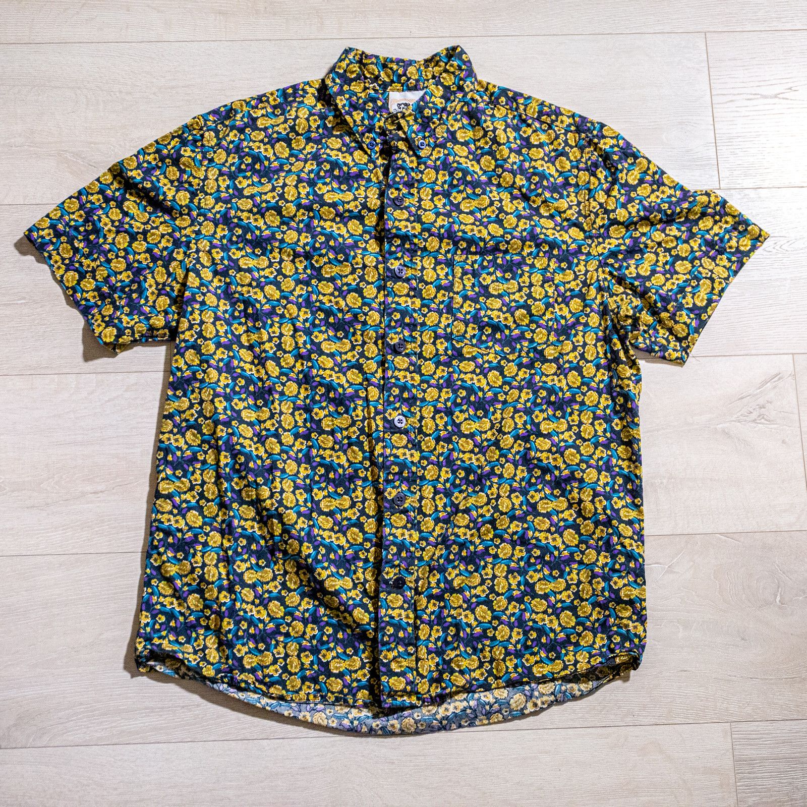 Kennington Ltd. Kennington LTD Men's short sleeve button-up floral shirt Size US L / EU 52-54 / 3 - 1 Thumbnail