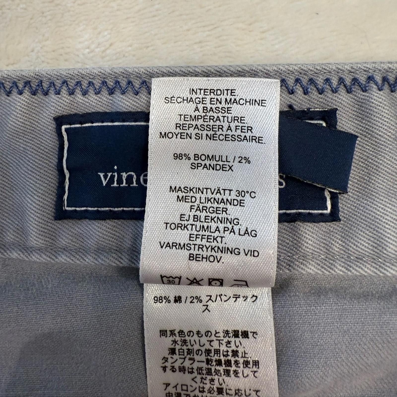 Vineyard Vines Vineyard Vines gray jeans distressed straight leg 34”x32” Size US 34 / EU 50 - 8 Thumbnail