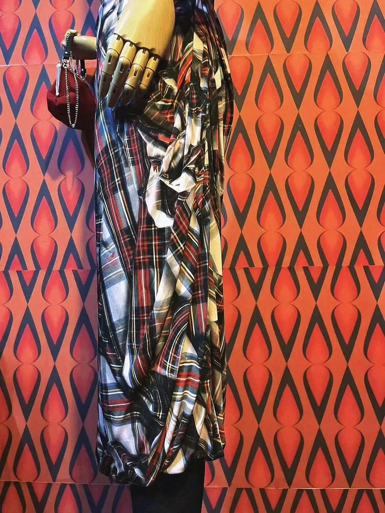 Vivienne Westwood Vivienne Westwood A pleated dress Size M / US 6-8 / IT 42-44 - 3 Thumbnail