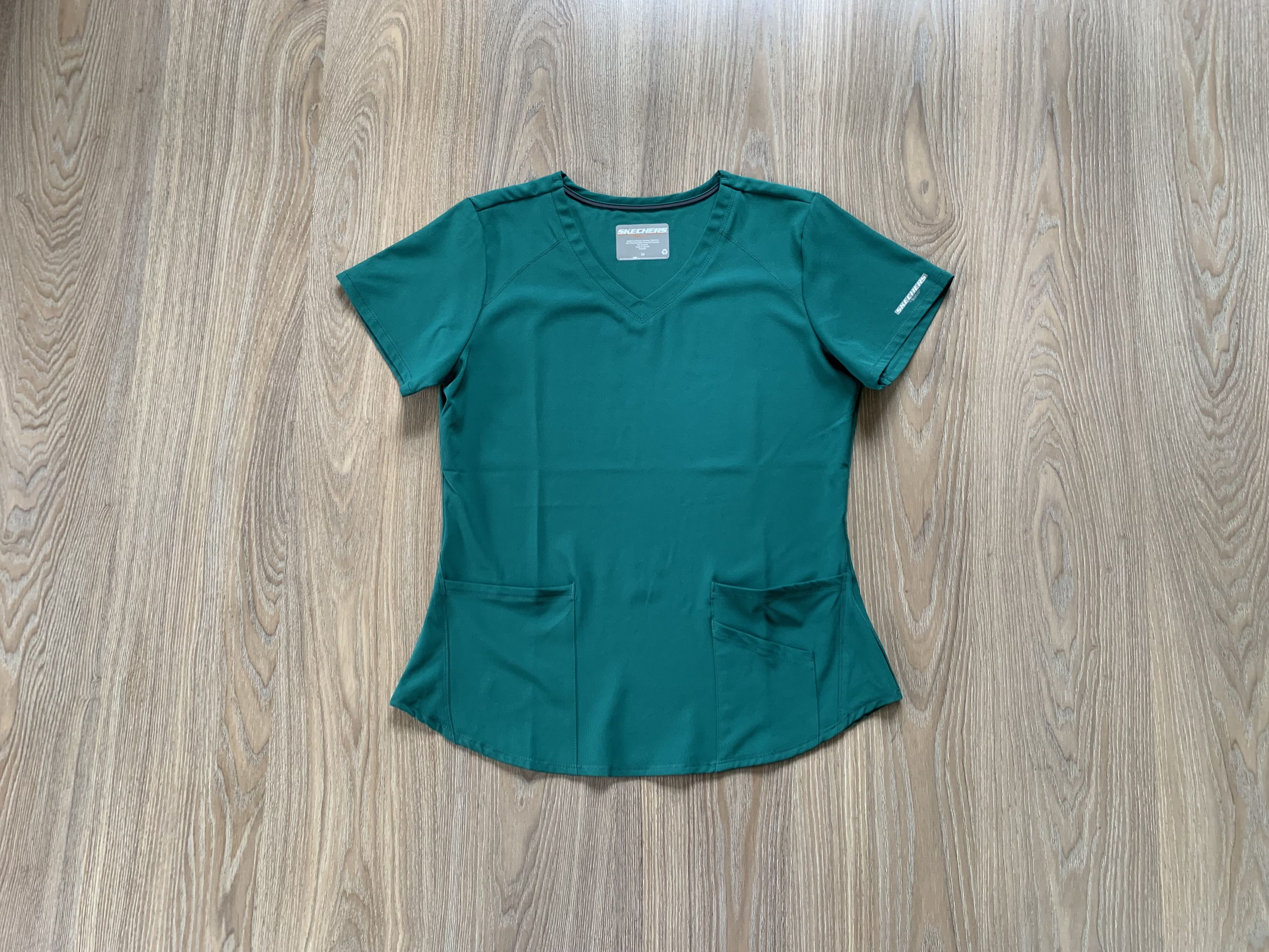SKECHERS Skechers by Barco Green Medical Scrub V-Neck T-Shirt Size M / US 6-8 / IT 42-44 - 1 Thumbnail