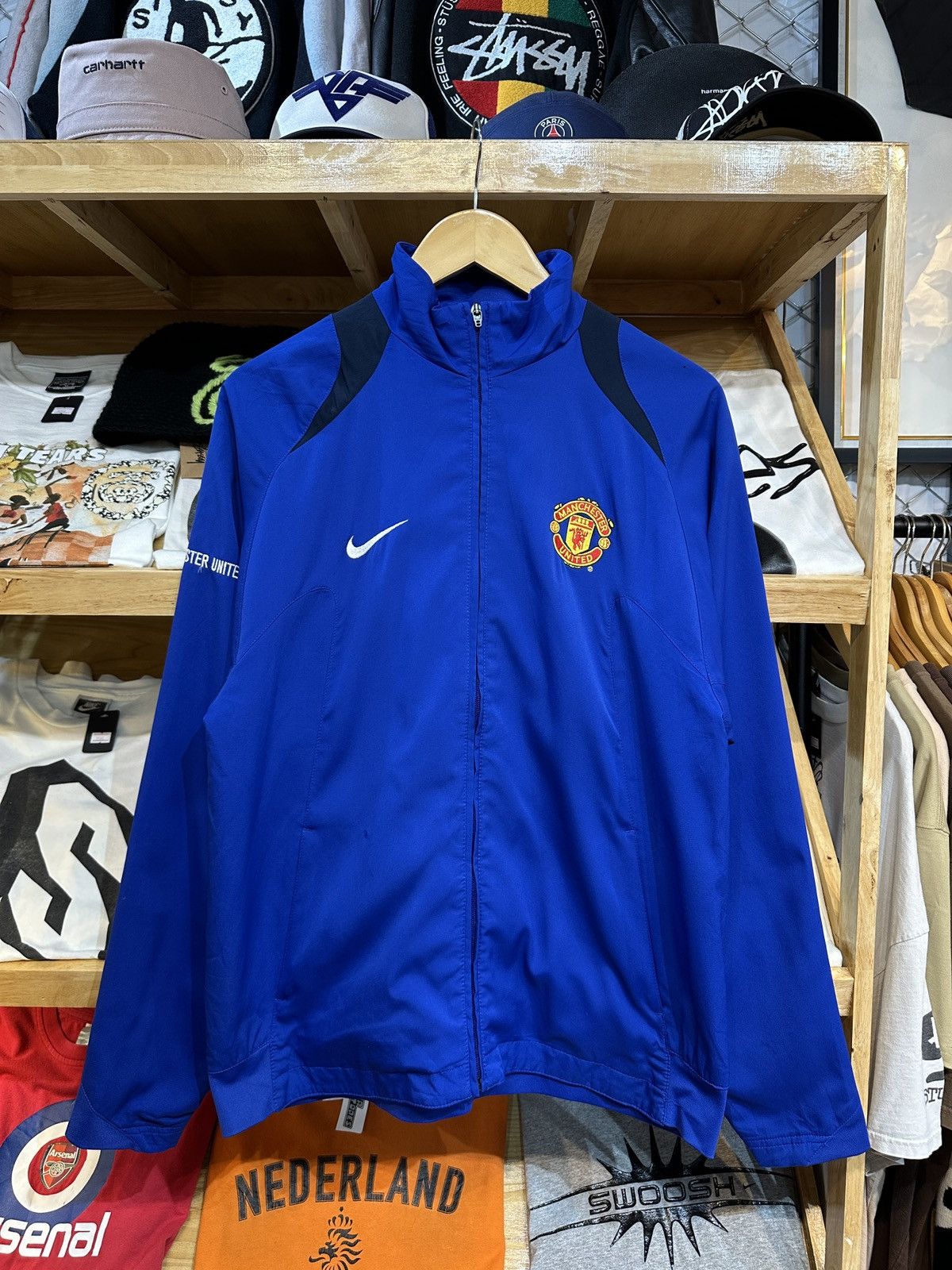 Nike Vintage Manchester United 2005/06 Nike Total 90 Track Jacket Size US M / EU 48-50 / 2 - 1 Thumbnail