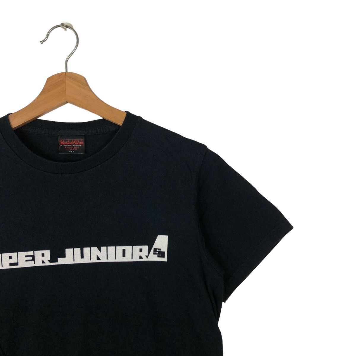 Band Tees 🔥VINTAGE BAND T-SHIRT SUPER JUMIOR BIG LOGO Size US S / EU 44-46 / 1 - 5 Thumbnail