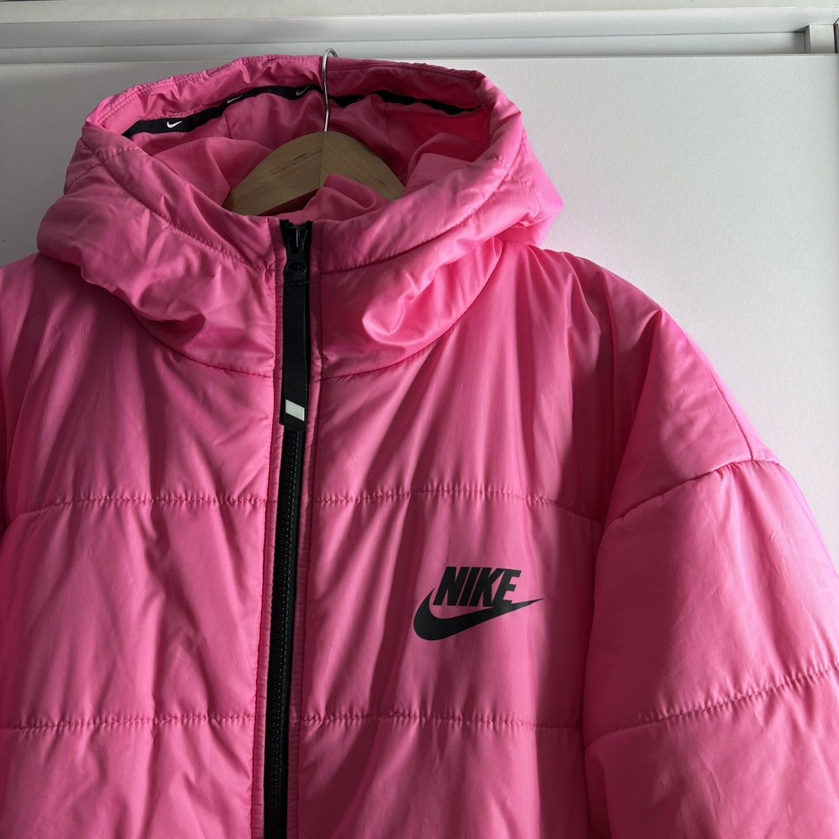 Nike pink jacket Nike size M Size M / US 6-8 / IT 42-44 - 10 Thumbnail
