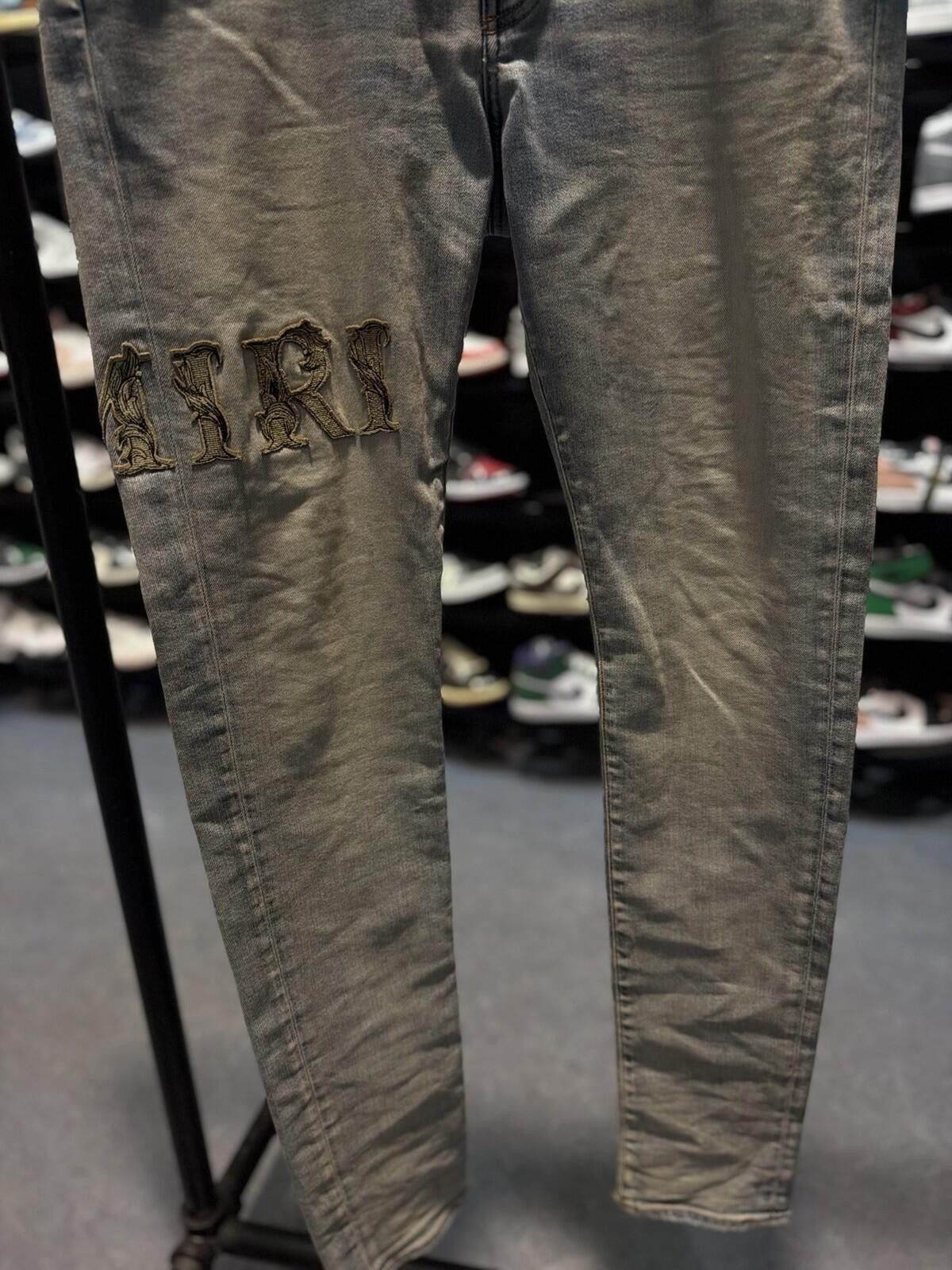 Amiri Size 33 - Amiri Blue Pants Leg Embroidery Jeans Size US 33 - 3 Thumbnail