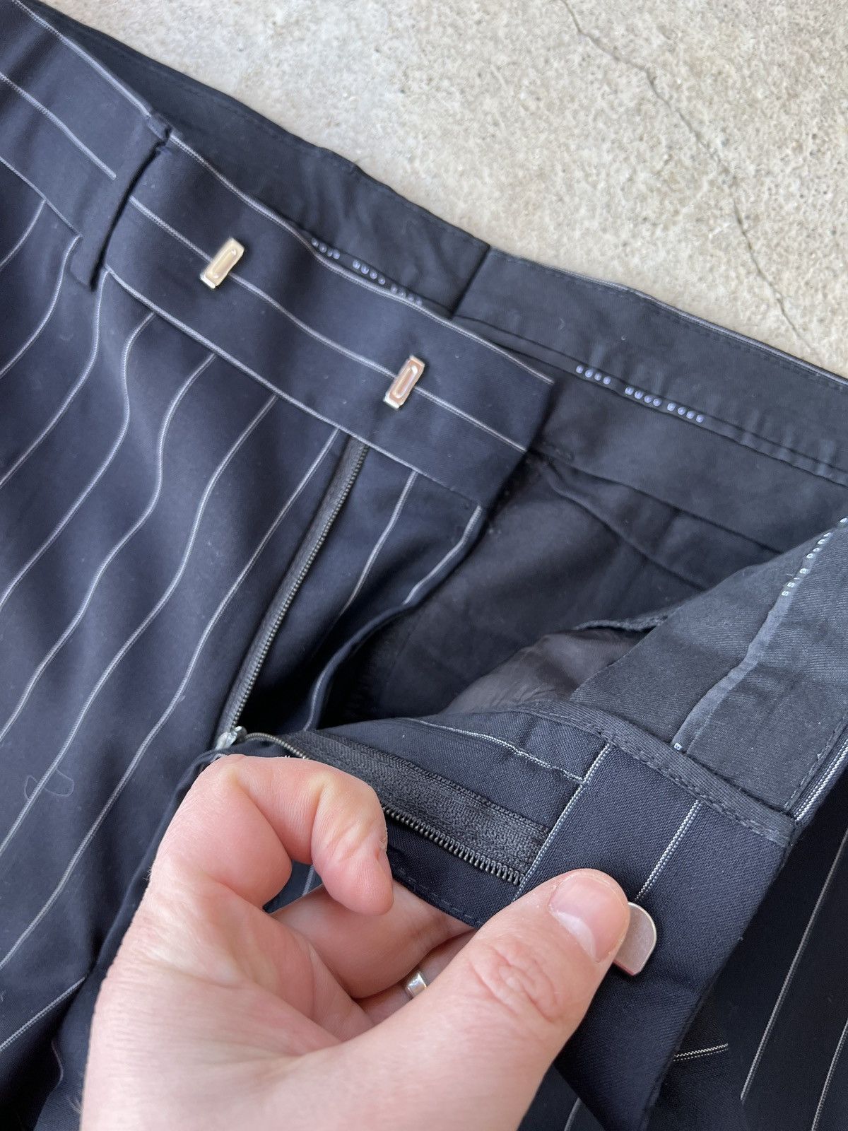 Hugo Boss Hugo Boss Made In USA Vintage Suit Size 40L - 10 Thumbnail