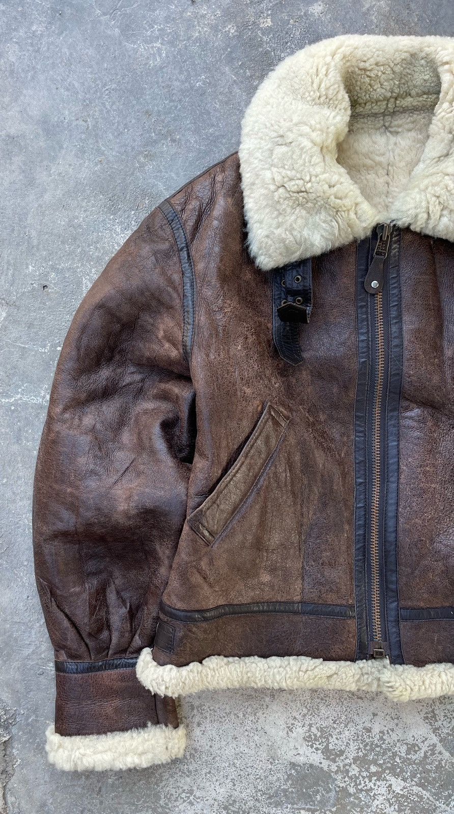 Japanese Brand 🔥RARE🔥 US AIR FORCE TYPE B-3 SHEEPSKIN FLIGHT LEATHER JACKET Size US XL / EU 56 / 4 - 5 Thumbnail